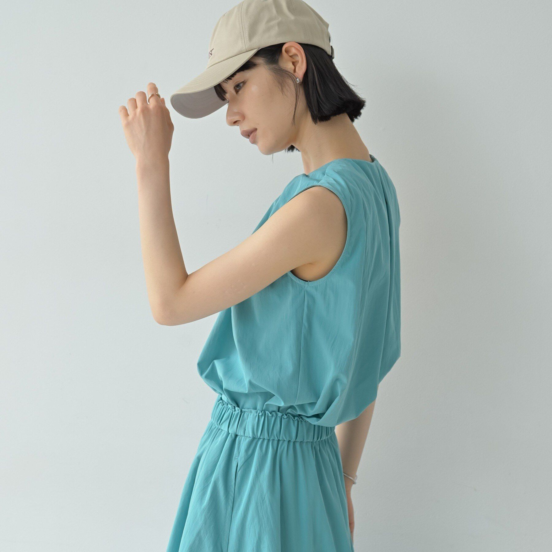 GALLEST「ボリュームタックスリーブレスブラウス」|シャツ・ブラウス|