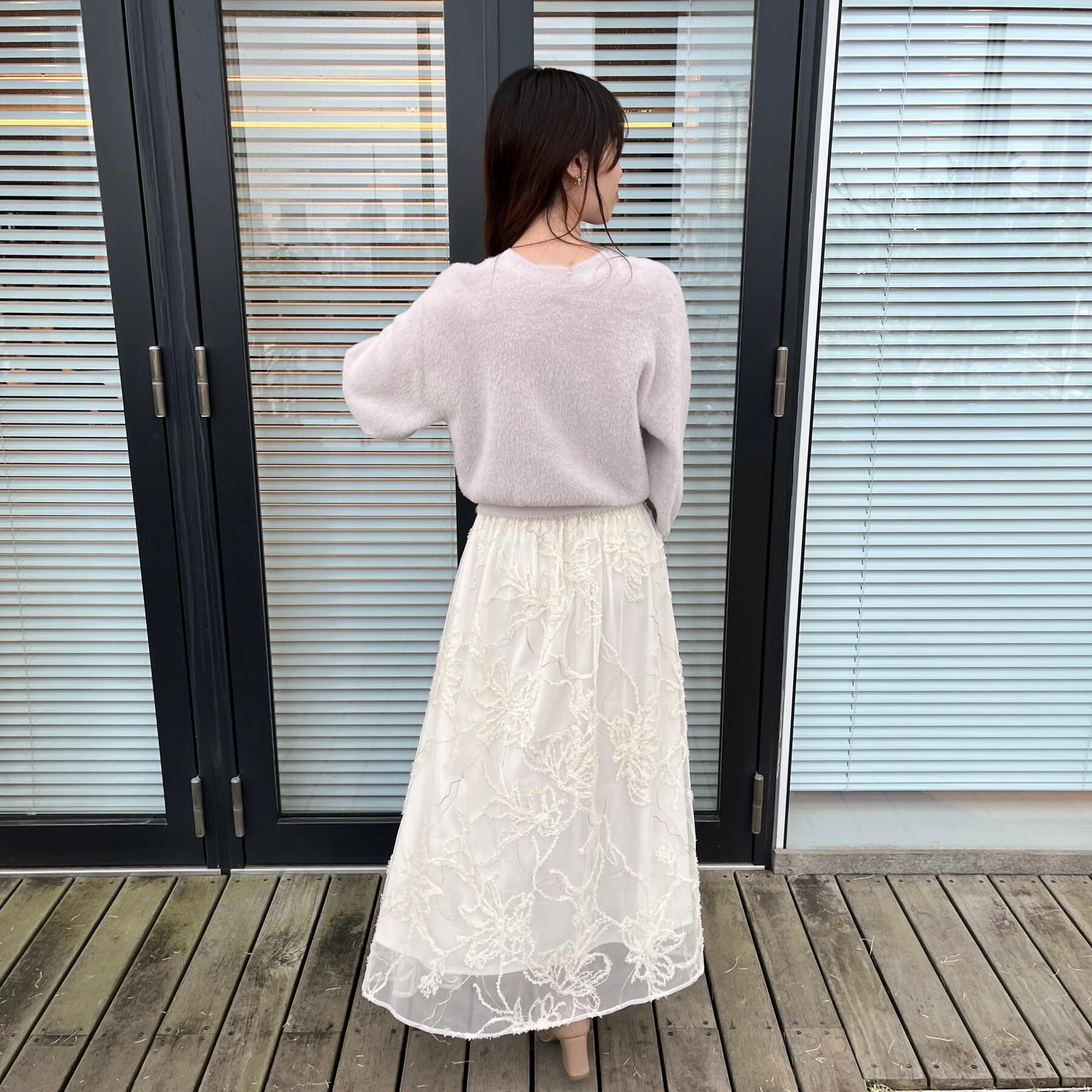 Couture broach「【ハレの日・通勤】ラメ刺繍ブークレチュールスカート」|スカート|