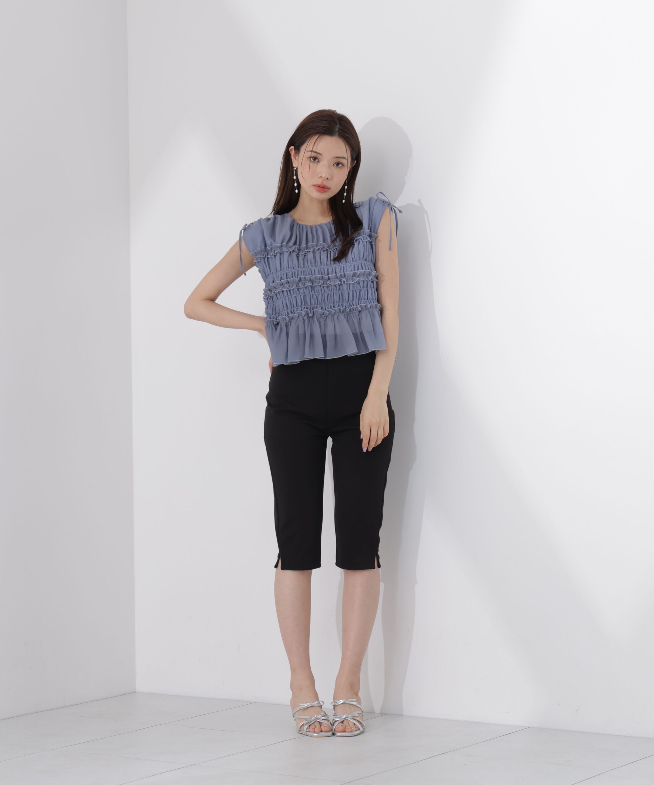 PROPORTION BODY DRESSING「〈a/mie〉シャーリングフリルブラウス＜ブルー：WEB限定＞」|シャツ・ブラウス|