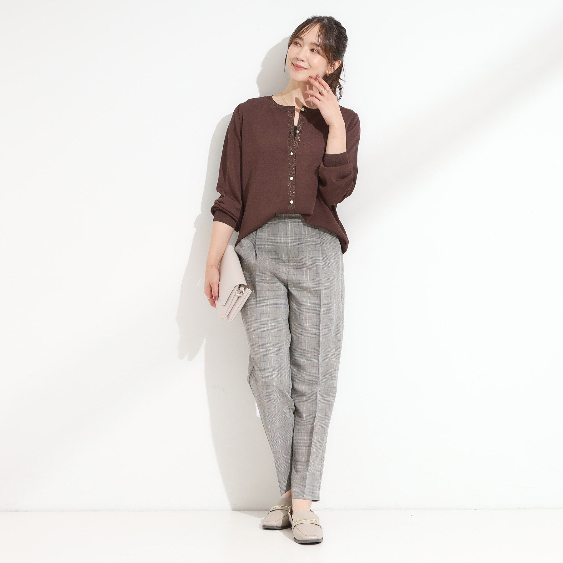 SHOO･LA･RUE「【洗える/S-LL】上品なラメ使い クルーネック ニットカーディガン」|カーディガン|
