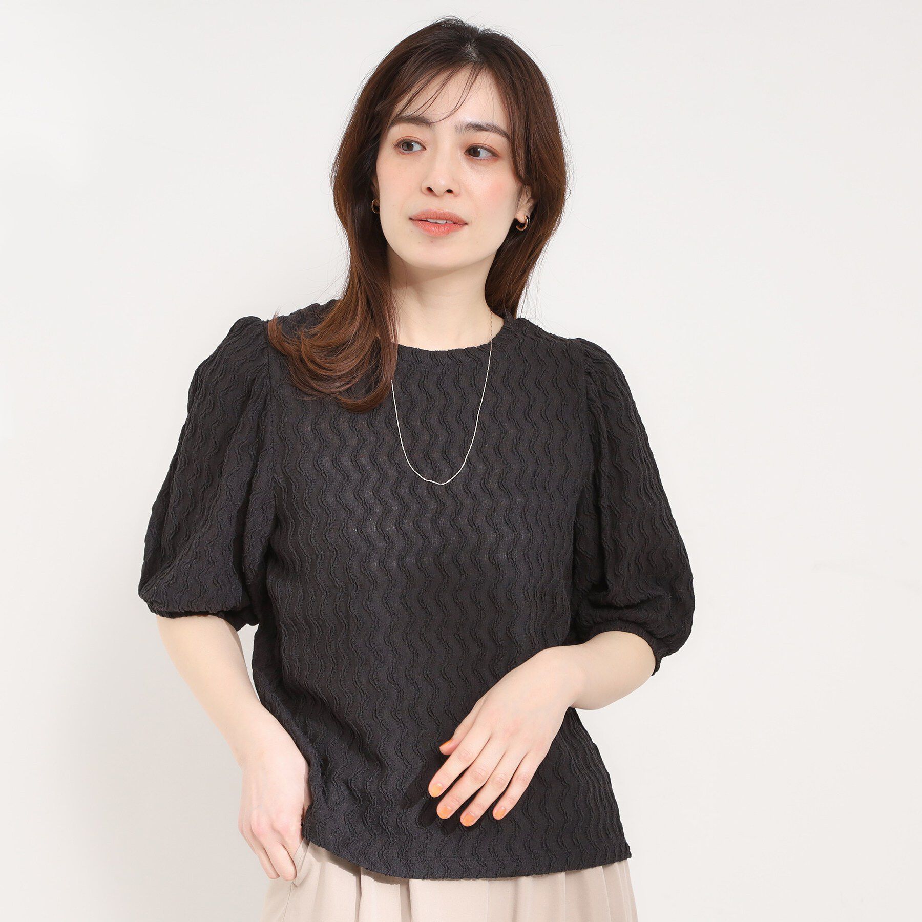 SHOO･LA･RUE「【洗濯機可/S-LL】パフスリーブが女性らしい ウェーブ柄 ジャカードトップス」|Tシャツ・カットソー|