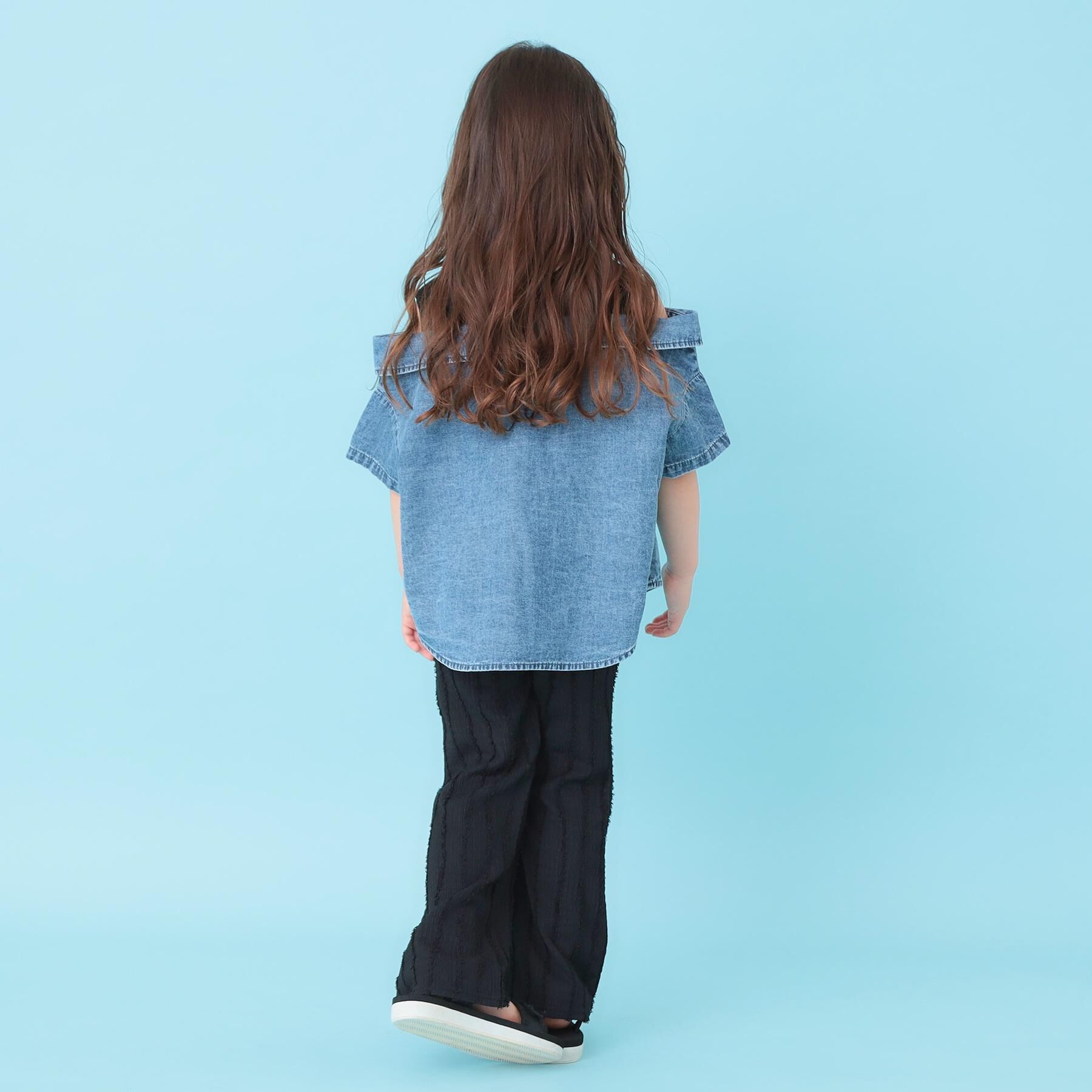 SHOO･LA･RUE「【120-150cm】肩あきデニムドッキングシャツ」|Tシャツ・カットソー|