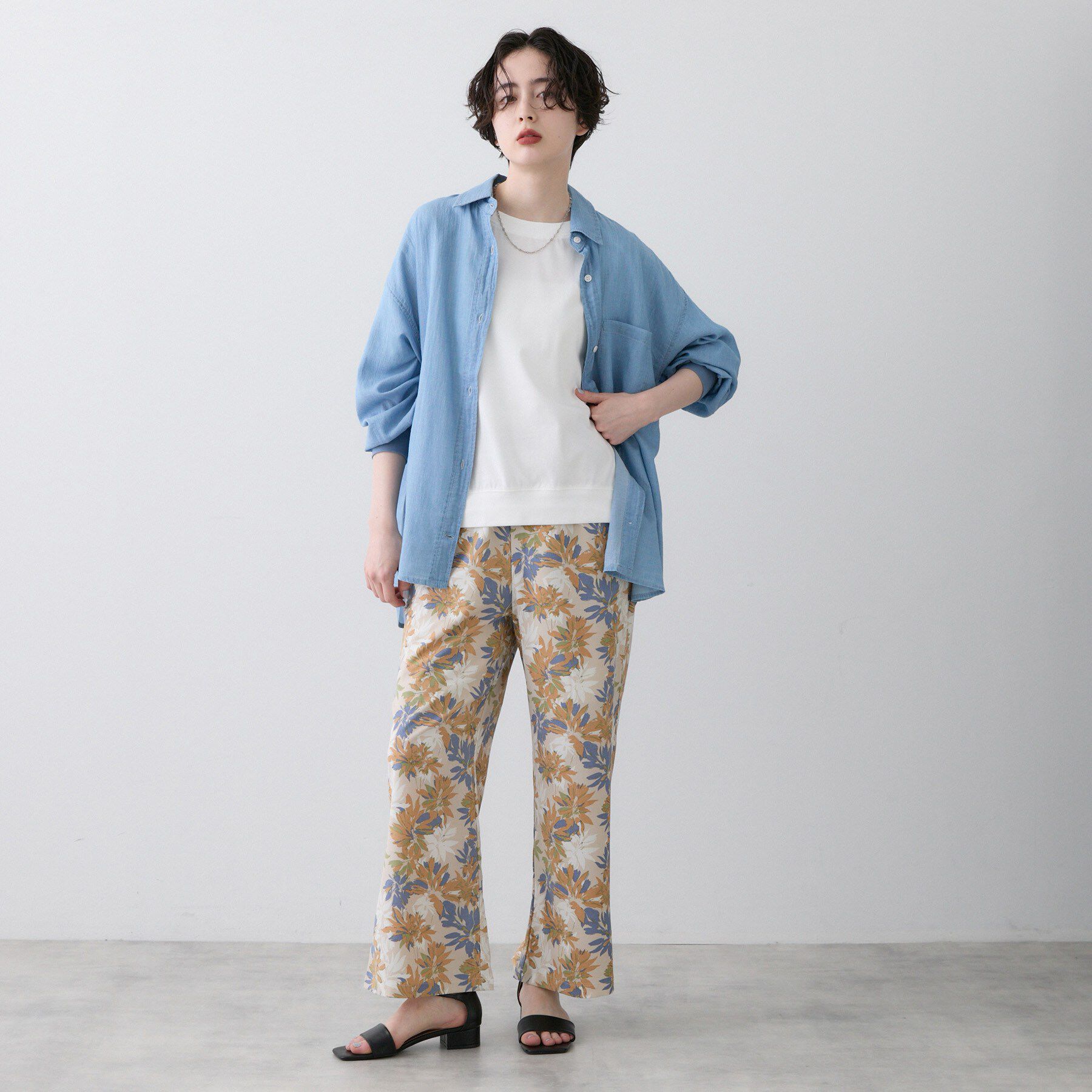Dessin「【セットアップ可/洗える】2オンスシアーデニムシャツ」|シャツ・ブラウス|