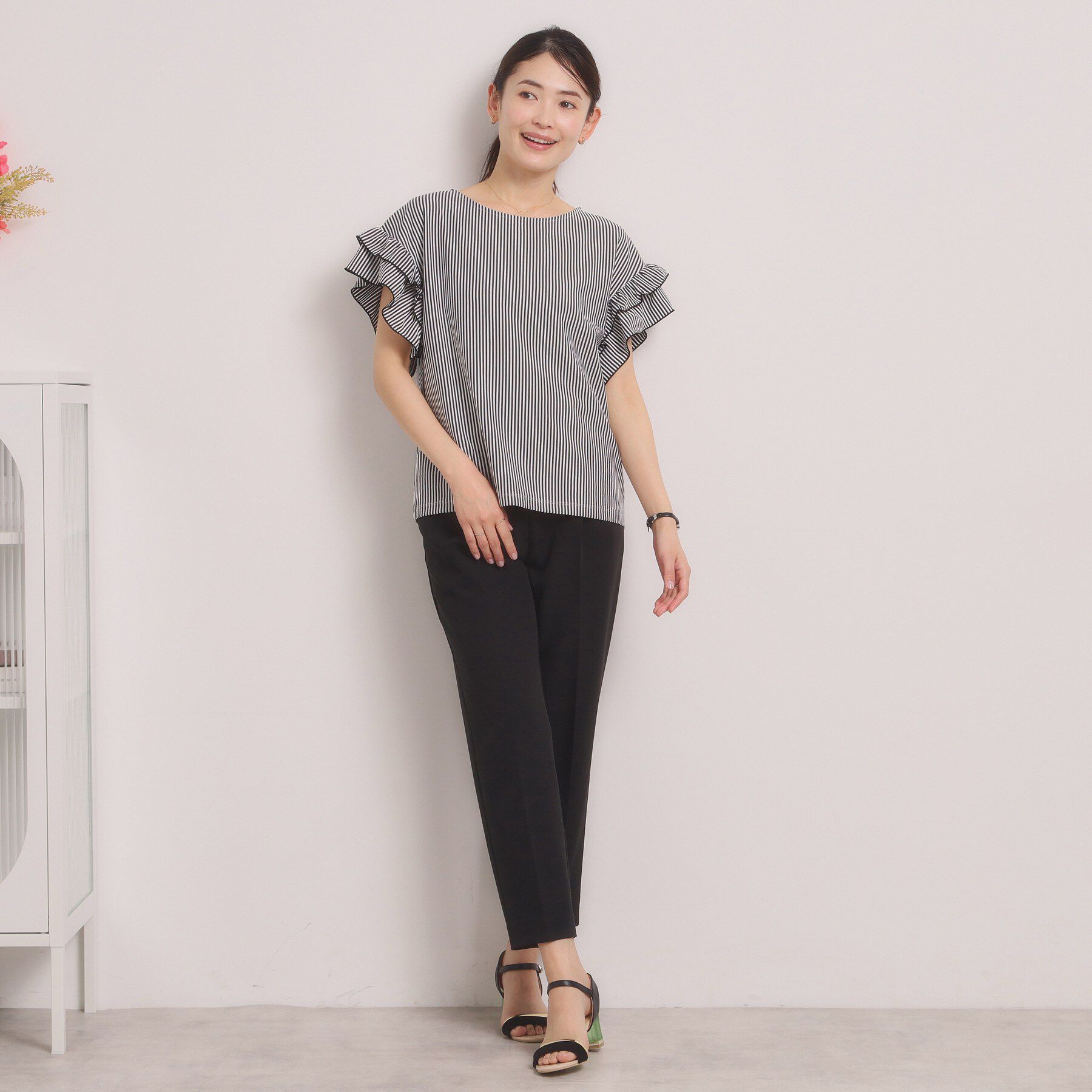 ITS&rsquo;DEMO「カットサッカー袖フリルトップス」|Tシャツ・カットソー|