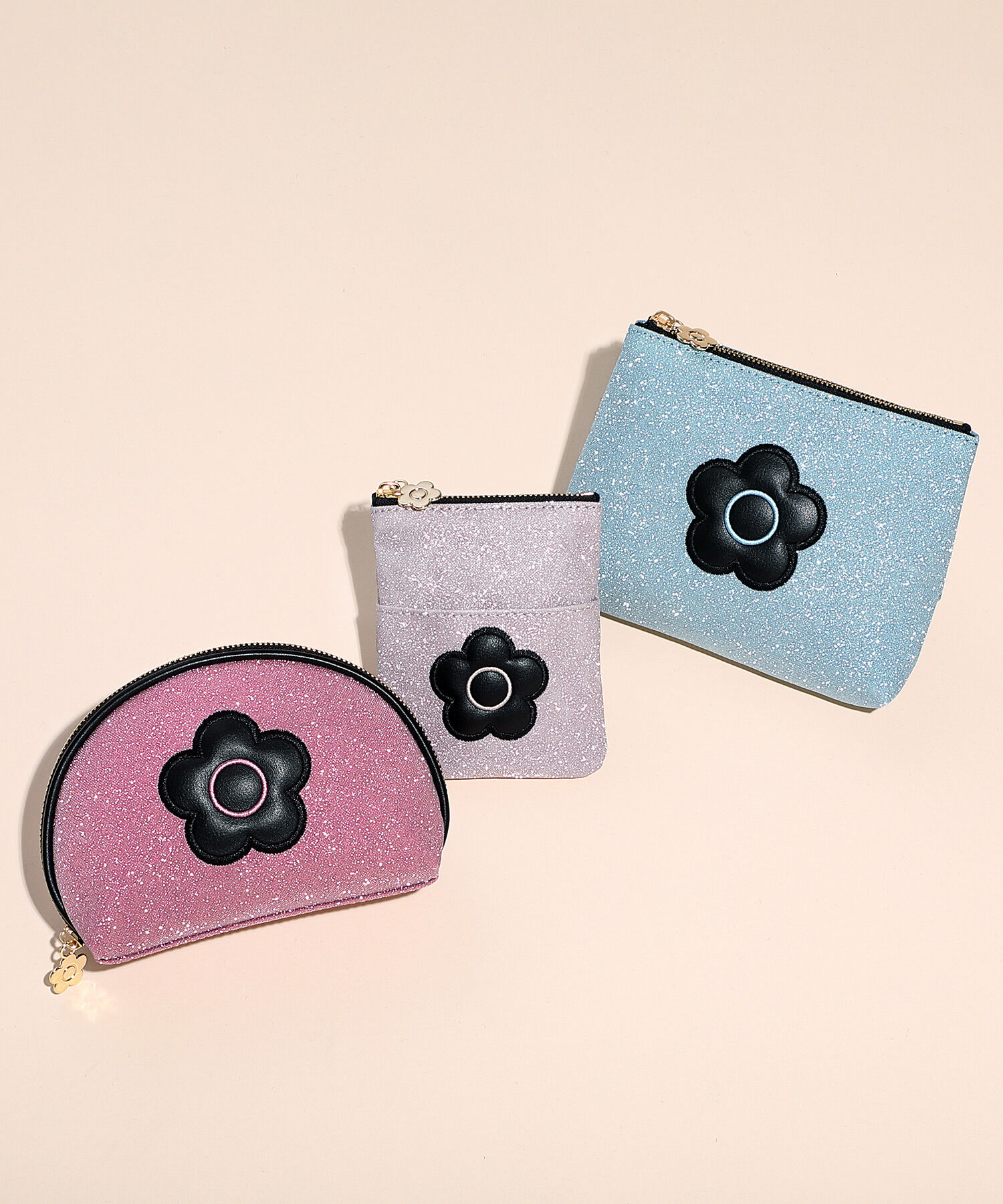MARY QUANT「スパークル フラットポケットポーチミニ」|ポーチ|
