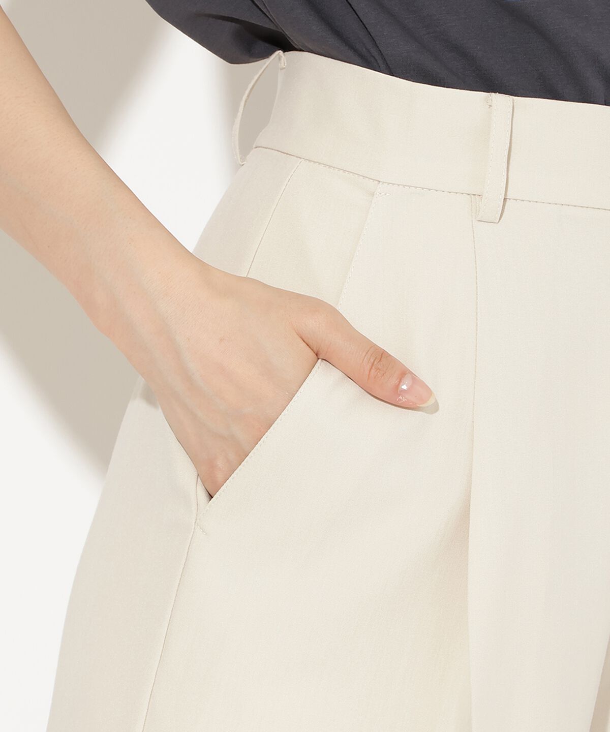 アンドクチュール「タックワイドパンツ」|その他|