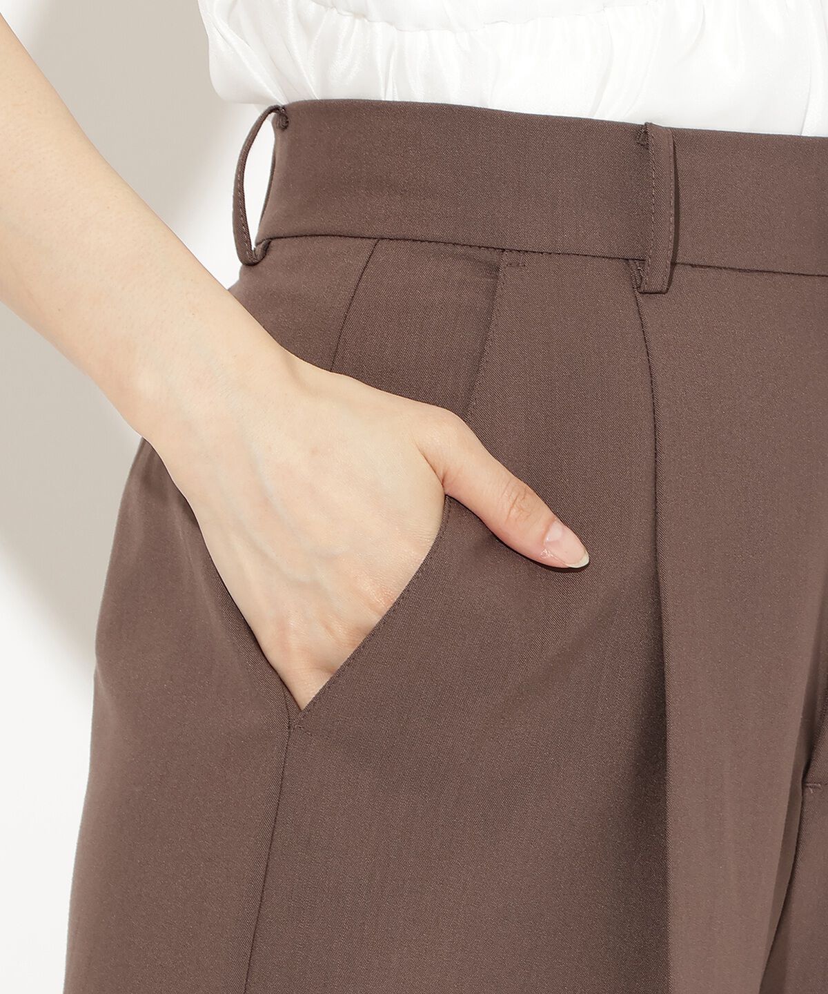 アンドクチュール「タックワイドパンツ」|その他|