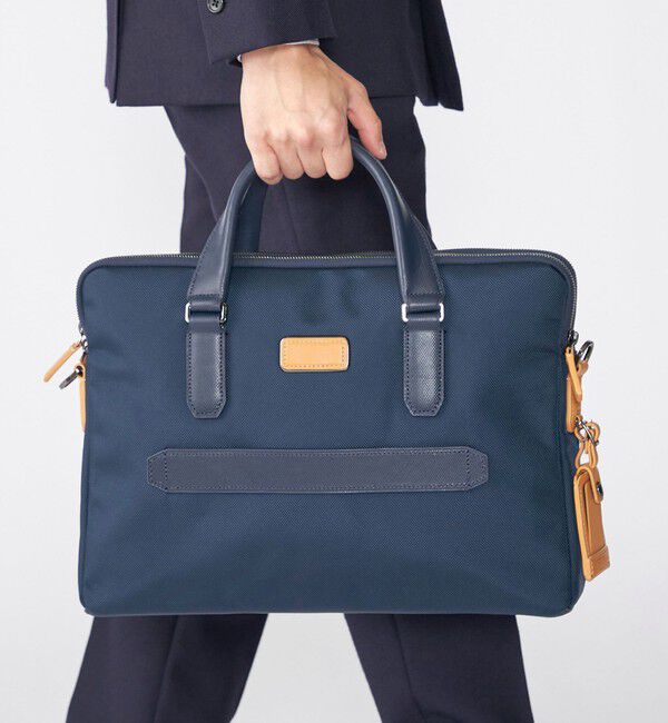 SHIPS「【SHIPS別注】TUMI: HARRISON スリムブリーフ」|リュック|ネイビー