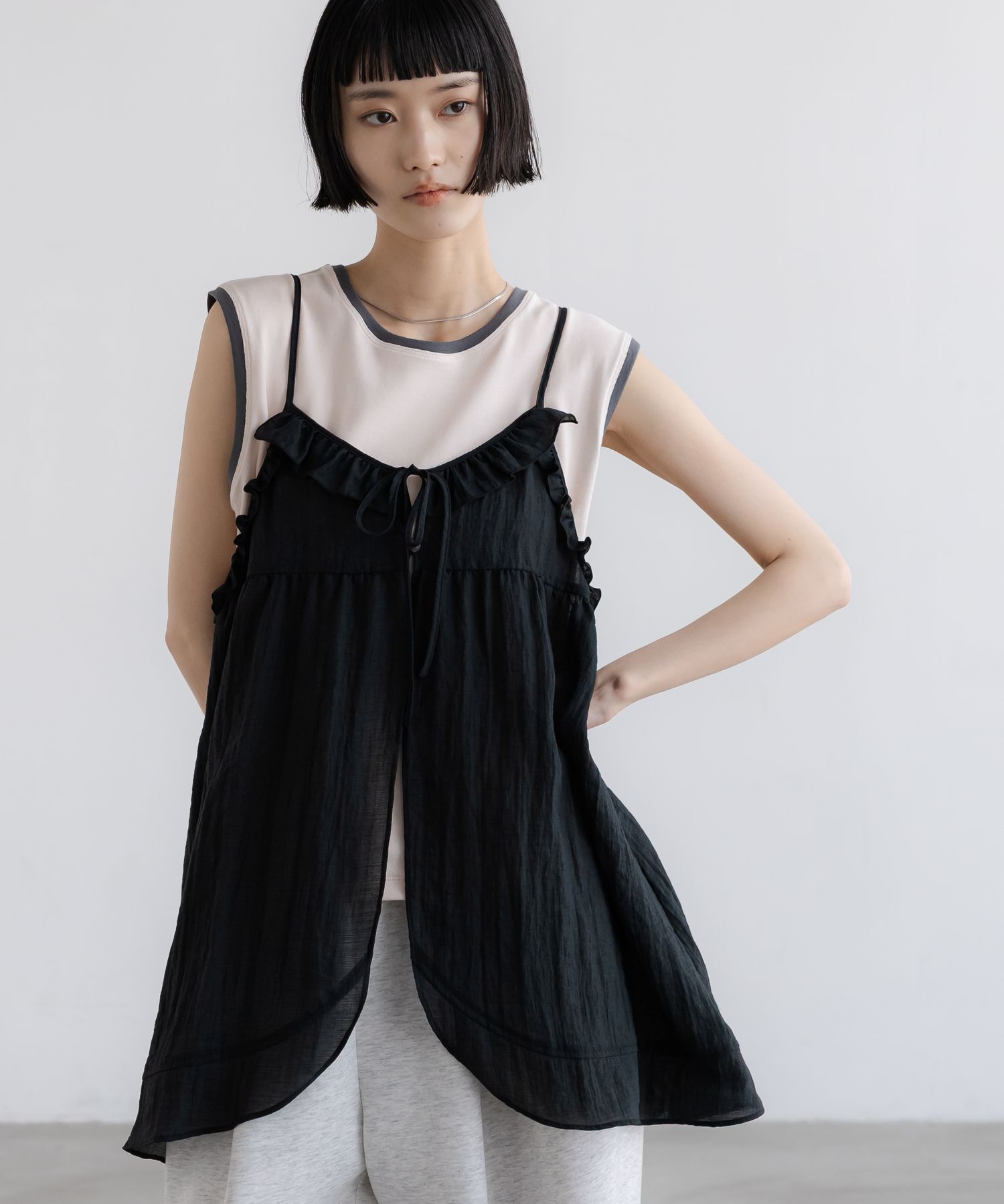 LOWRYS FARM「フリルチュニックキャミ」|その他|BLK