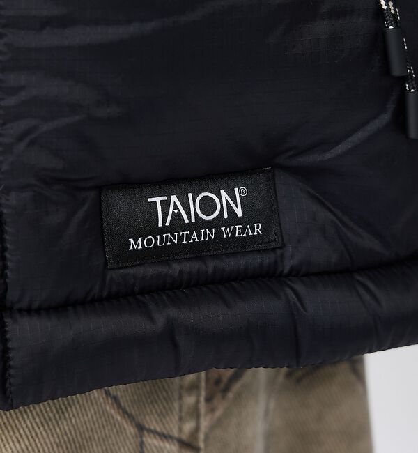 ABAHOUSE「【TAION / タイオン】マウンテン フライフロント パッカブル ボリュームダ」|ダウン|