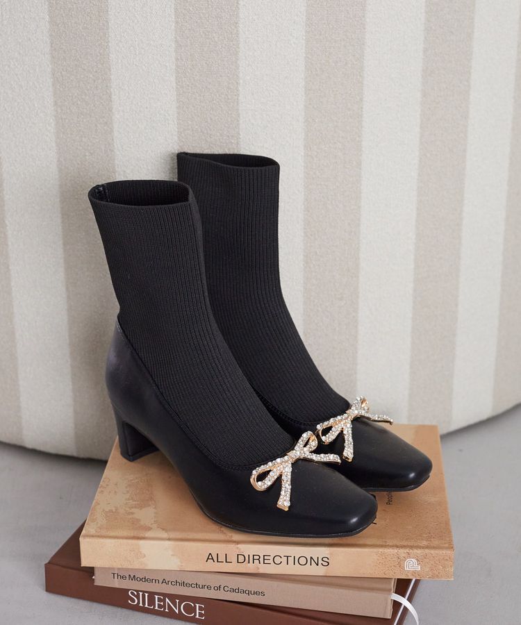 Maison de FLEUR「リボンビジューニットブーツ」|ショートブーツ|ブラック