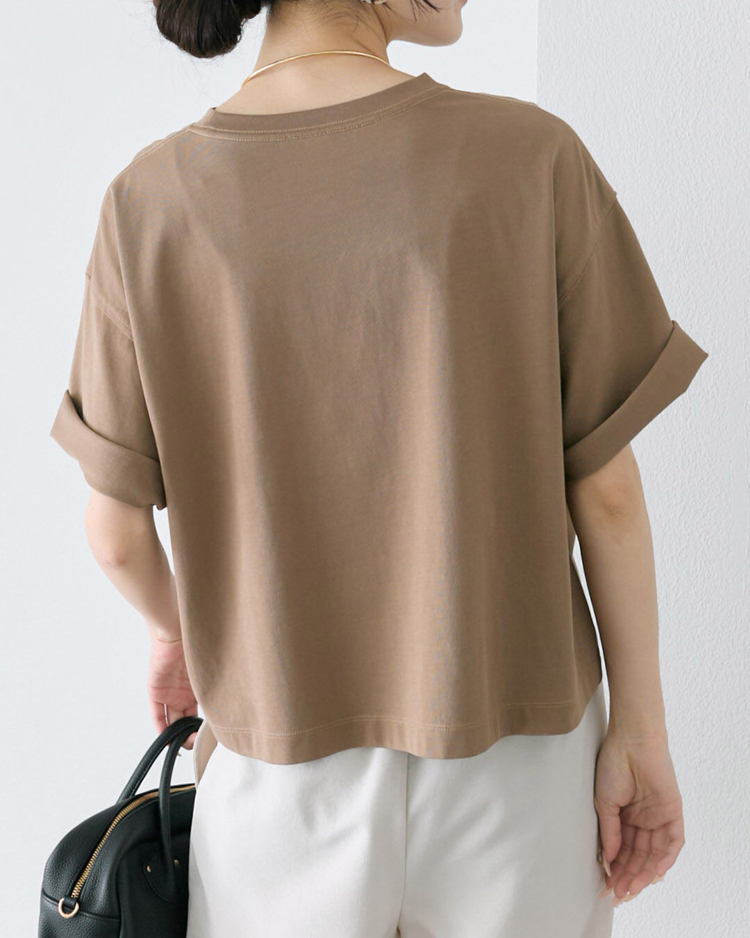  「【新色登場/WEB限定】リバースロゴTシャツ」|プルオーバー|