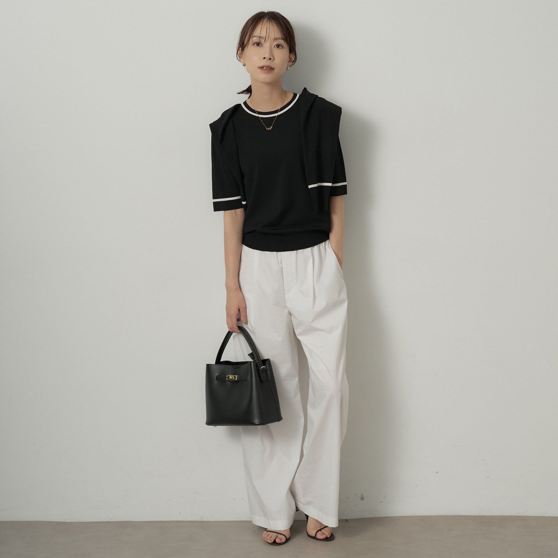 UNTITLED「【アンサンブル可/上品な清涼感】コンパクト5分袖ニット」|ニット・セーター|