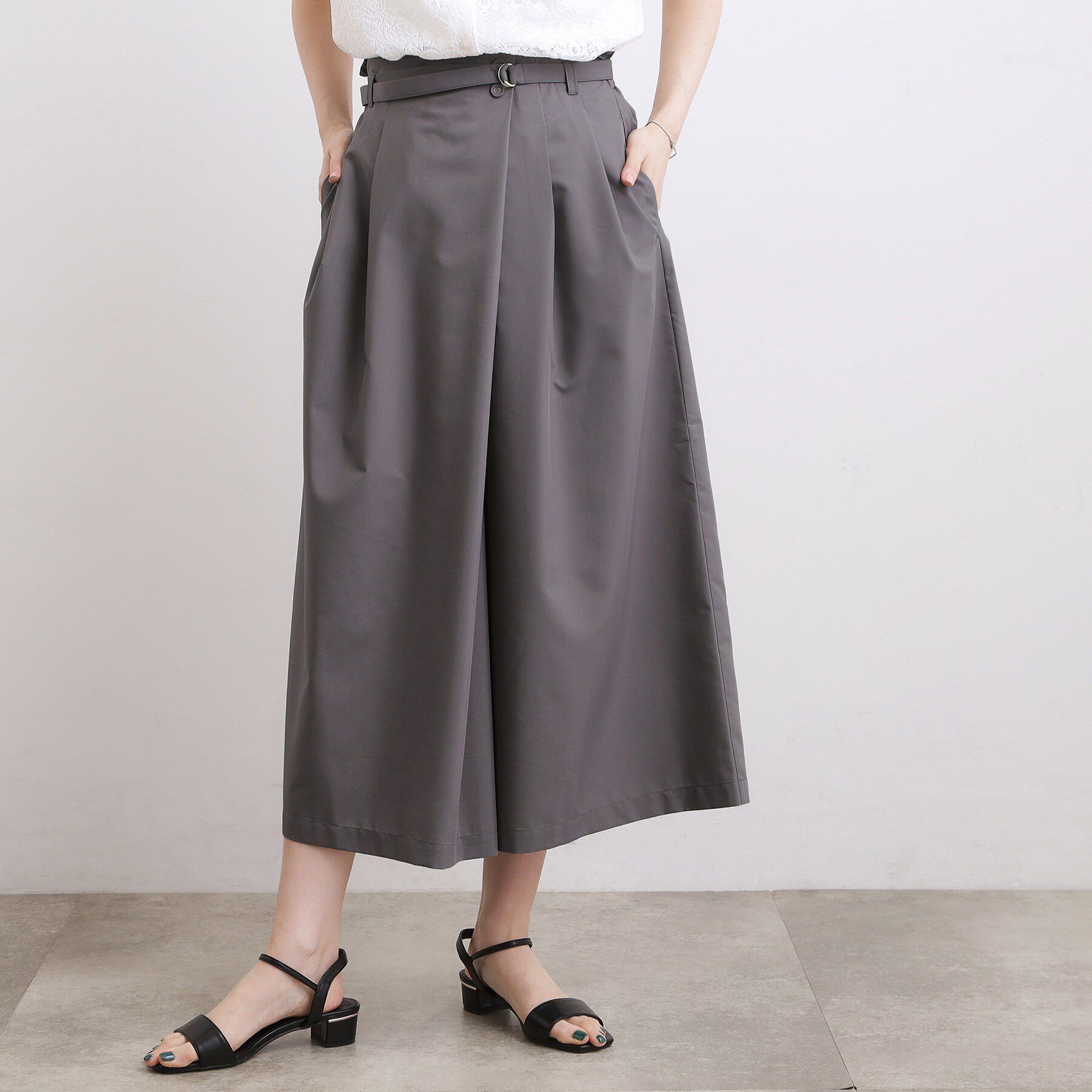 grove「【洗える・体型カバー】軽やかすっきり見えキュロットパンツ」|その他|チャコールグレー(0