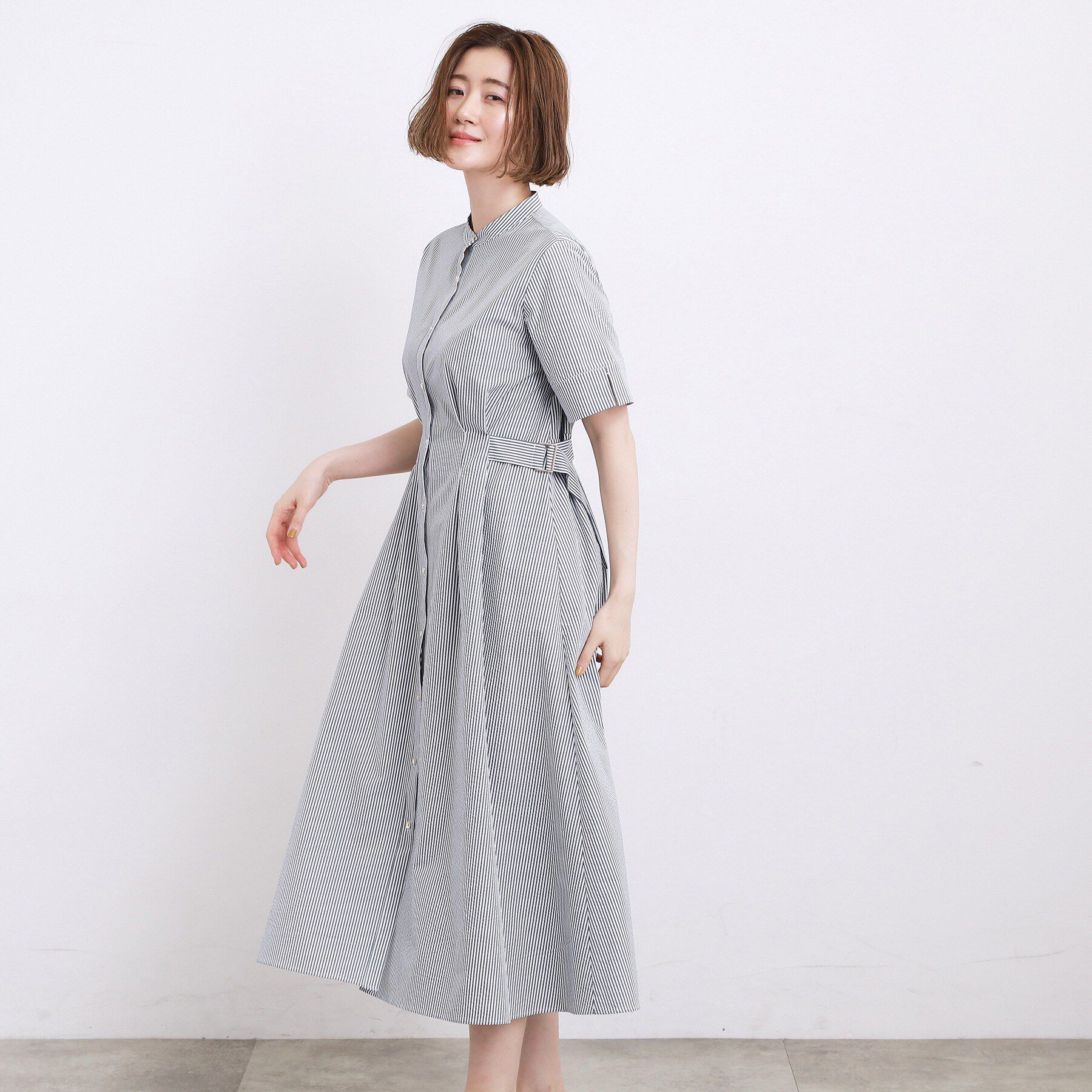 grove「【低身長さんも選べる着丈/UV・シワになりにくいetc】涼やかさも、きちんとも叶うワンピース」|ワンピース|