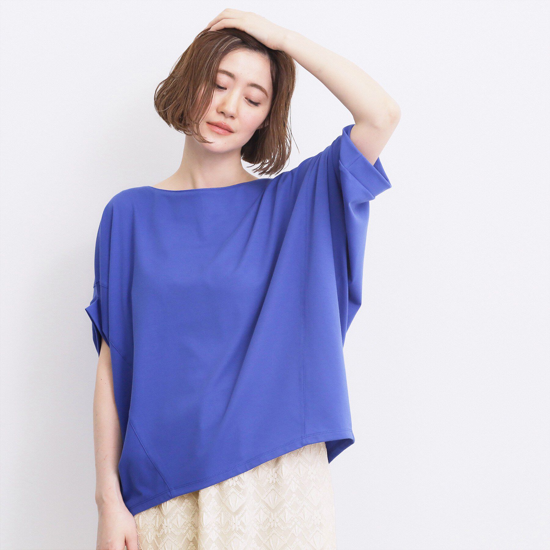 grove「【持続冷感・体型カバー】サテンパイピングドルマンカットソー」|Tシャツ・カットソー|ブルー(093)