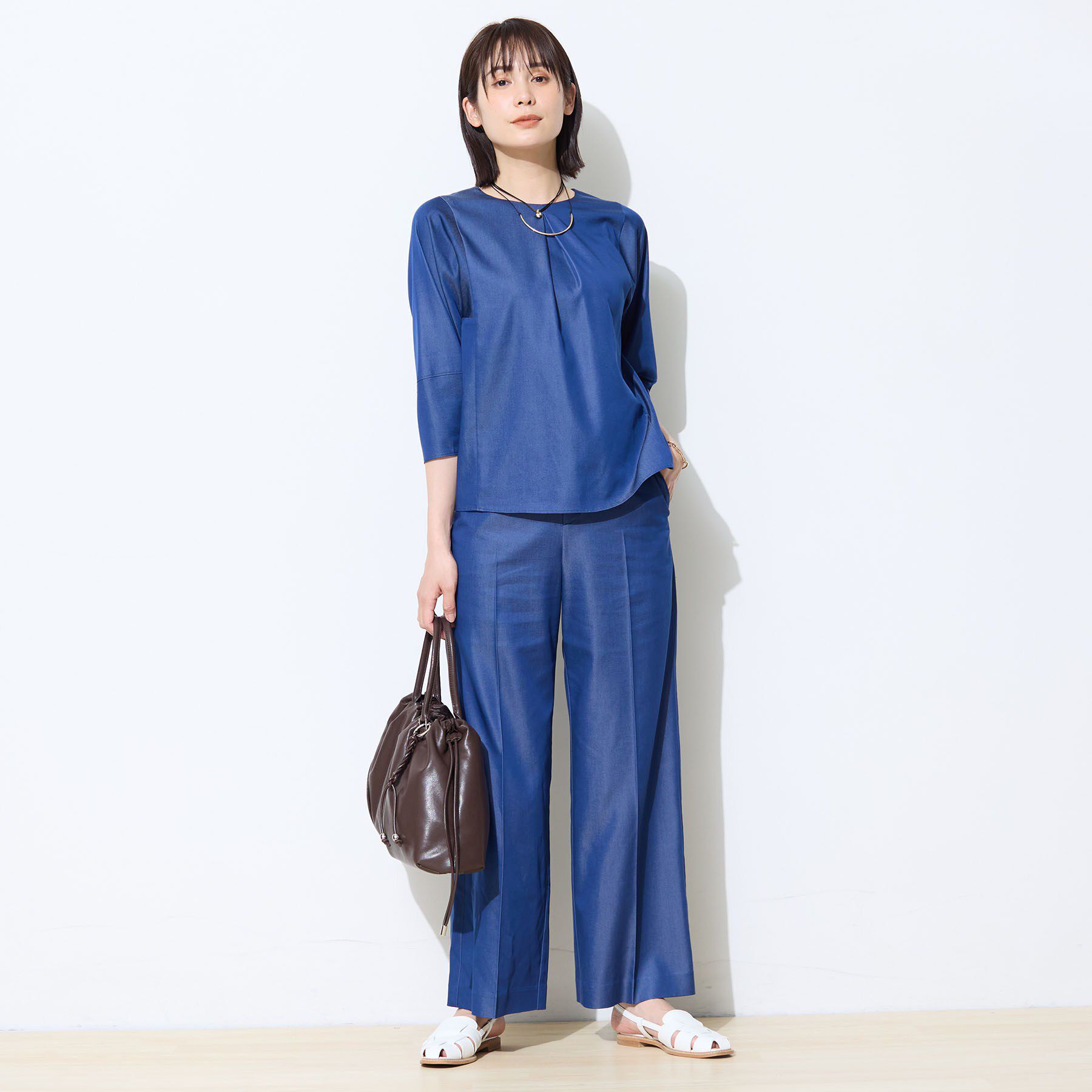 INDIVI「【洗える／UVケア／SETUP可能】デニムライク ランタン袖ブラウス」|シャツ・ブラウス|