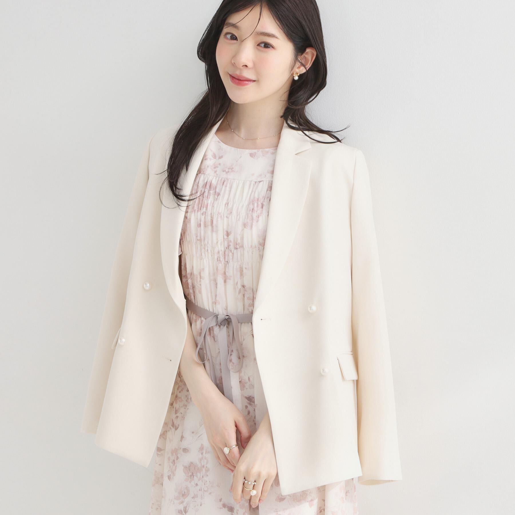 Couture broach「【洗える・通勤】パール調ボタン テーラードジャケット」|テーラードジャケット|ライトベージュ(85