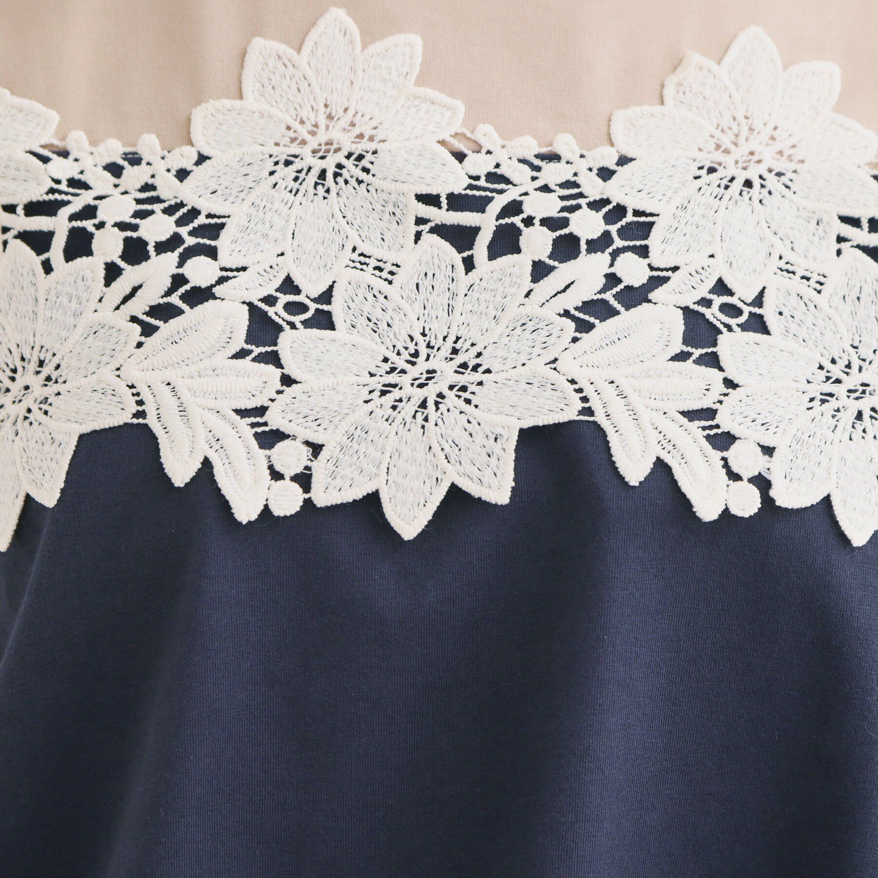 Couture broach「【UVカット・接触冷感・洗える】レース バルーントップス」|Tシャツ・カットソー|
