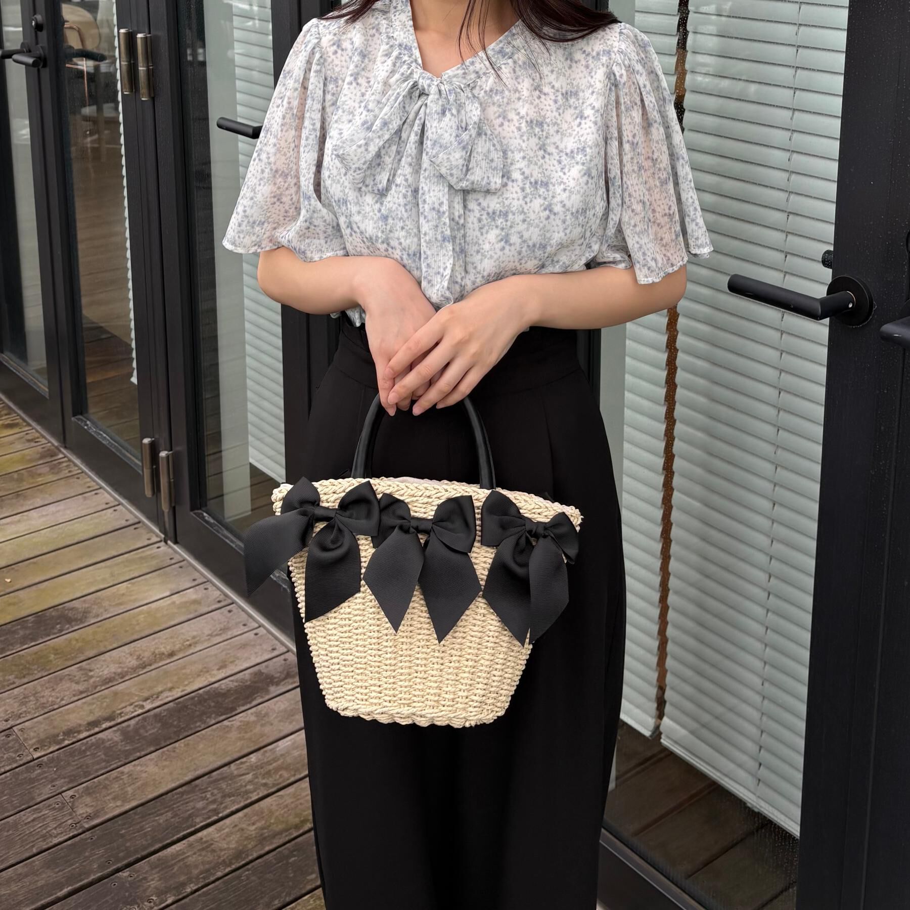 Couture broach「【洗える】リボンボウタイ 小花柄ブラウス」|シャツ・ブラウス|
