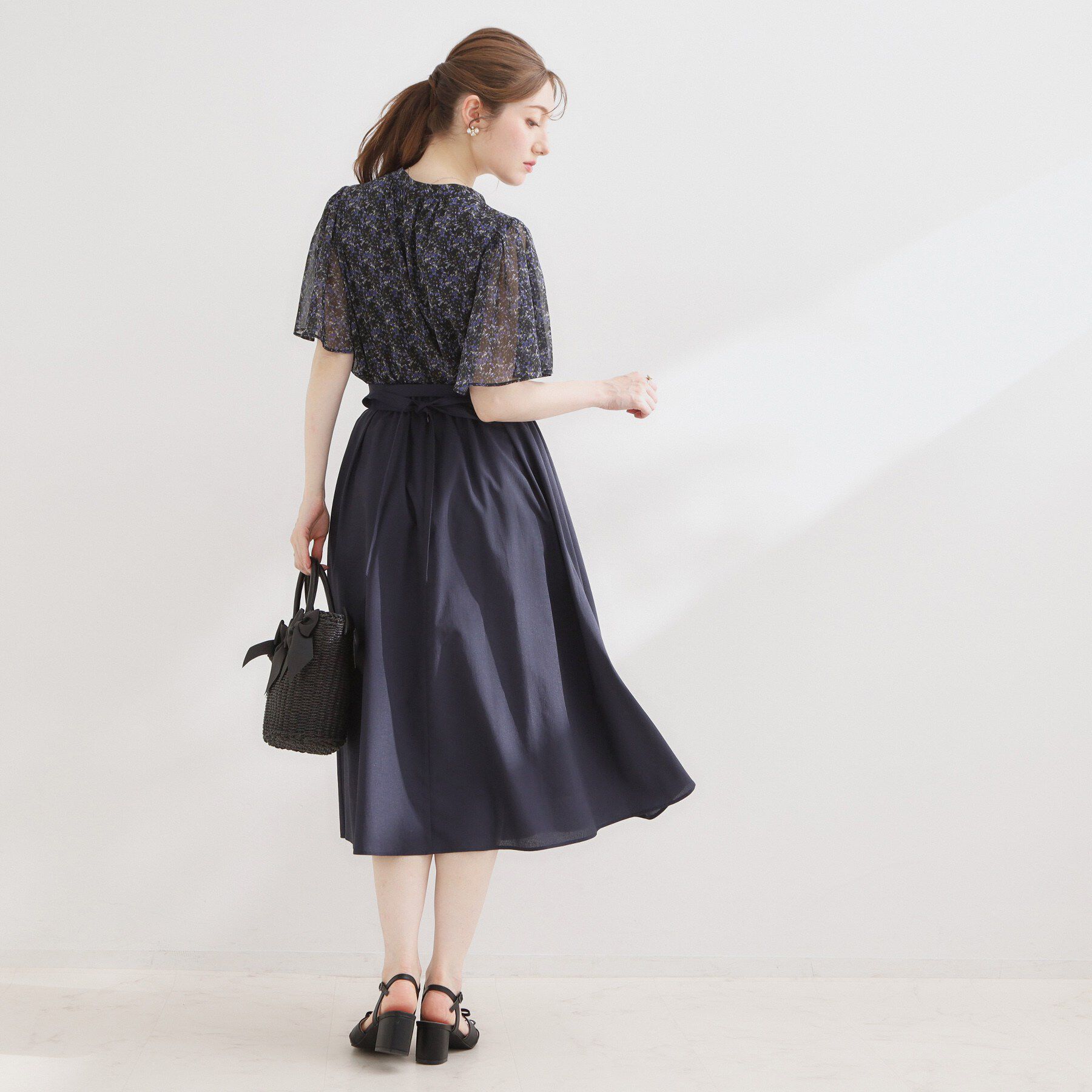 Couture broach「【洗える】リボンボウタイ 小花柄ブラウス」|シャツ・ブラウス|