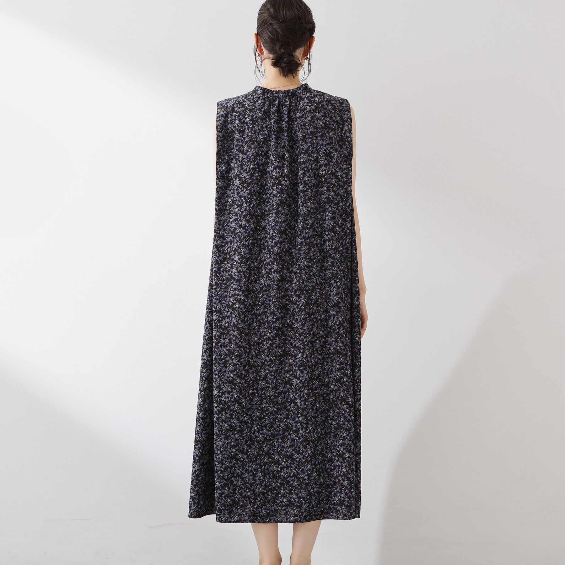 THE SHOP TK「大人のリゾートムード 小花柄ワンピース」|ワンピース|
