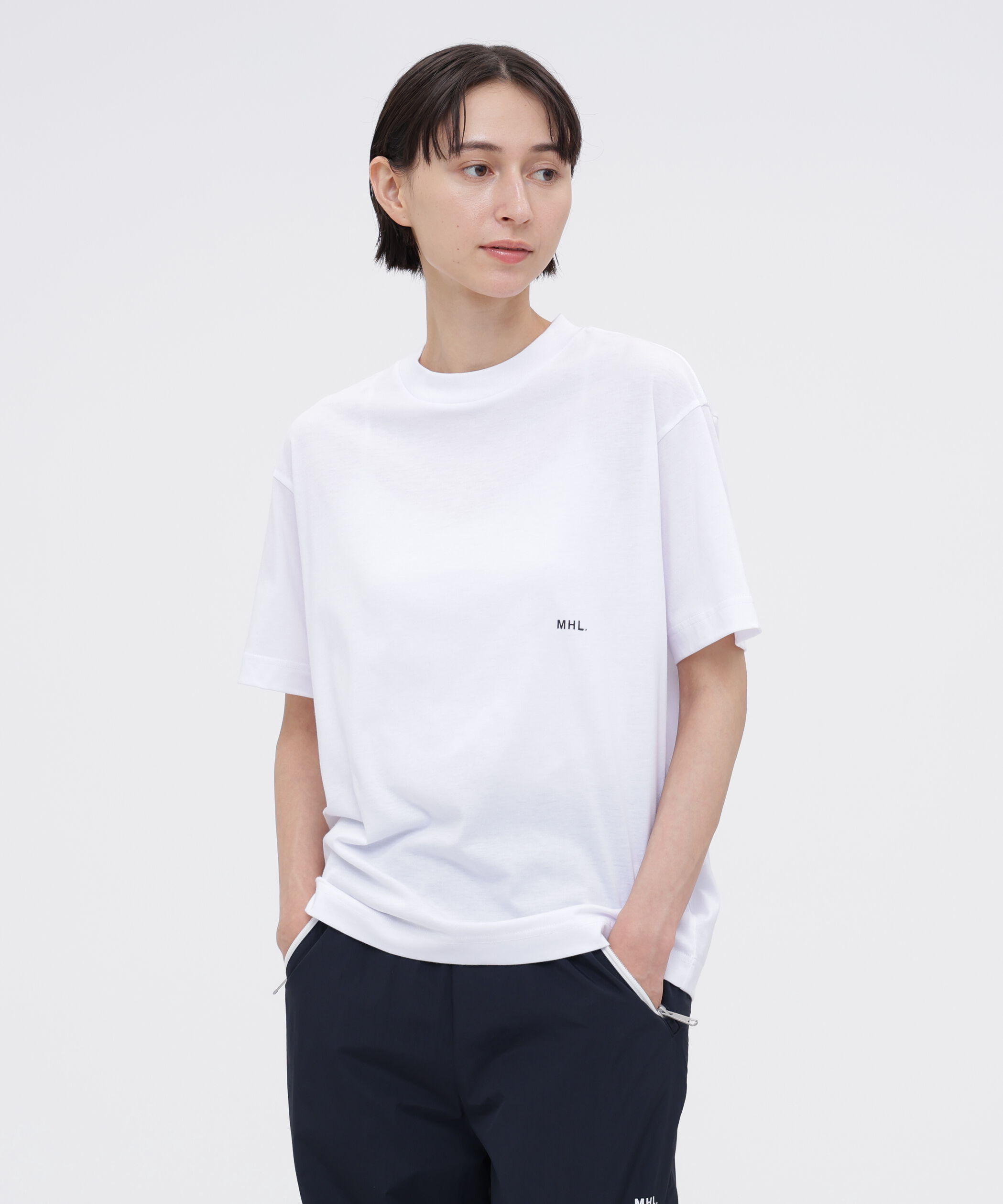 MHL.「MHL. UTILITY WEAR COTTON POLYESTER PLAIN JERSEY TOP」|Tシャツ・カットソー|WHITE