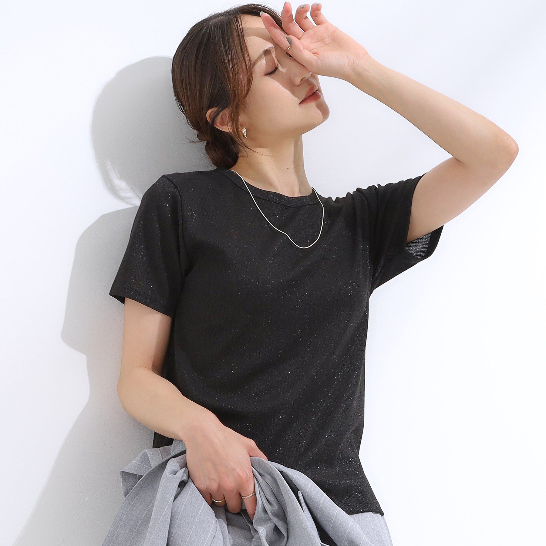 SHOO･LA･RUE「【S-LL】大人のラメ感 テレコ半袖トップス」|Tシャツ・カットソー|ブラック(019)