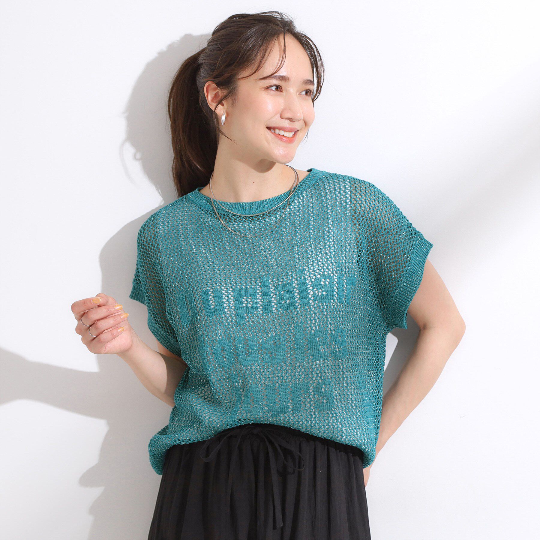 SHOO･LA･RUE「【2点セット/S-LL】キラリと光るラメがポイント メッシュロゴニット+タンクトップ」|その他|