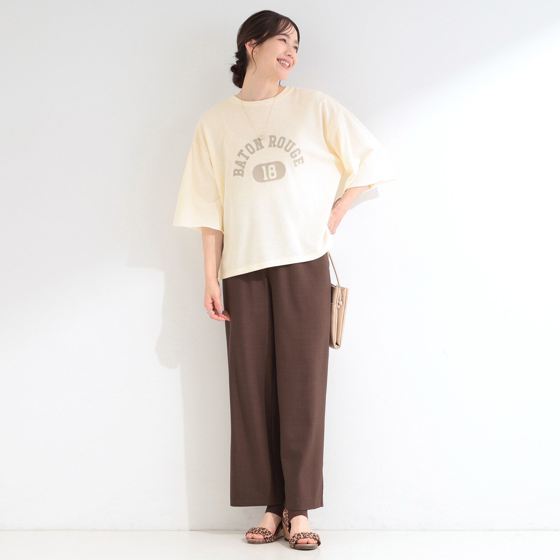 SHOO･LA･RUE「【洗濯機可/S-LL/選べる6柄】切りっぱなしお袖がこなれカジュアル 5分袖シアーTシャツ」|Tシャツ・カットソー|