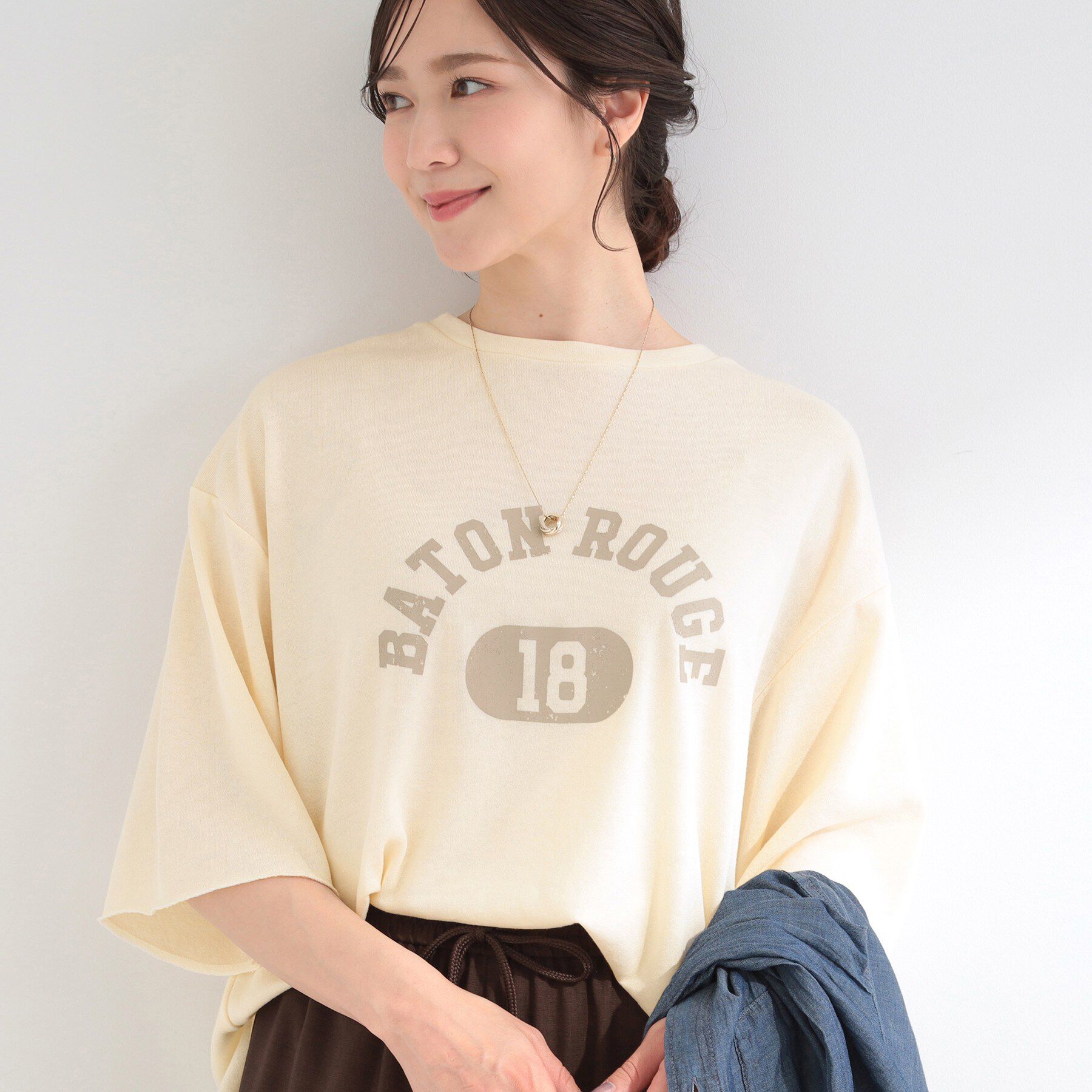 SHOO･LA･RUE「【洗濯機可/S-LL/選べる6柄】切りっぱなしお袖がこなれカジュアル 5分袖シアーTシャツ」|Tシャツ・カットソー|オフホワイト(203