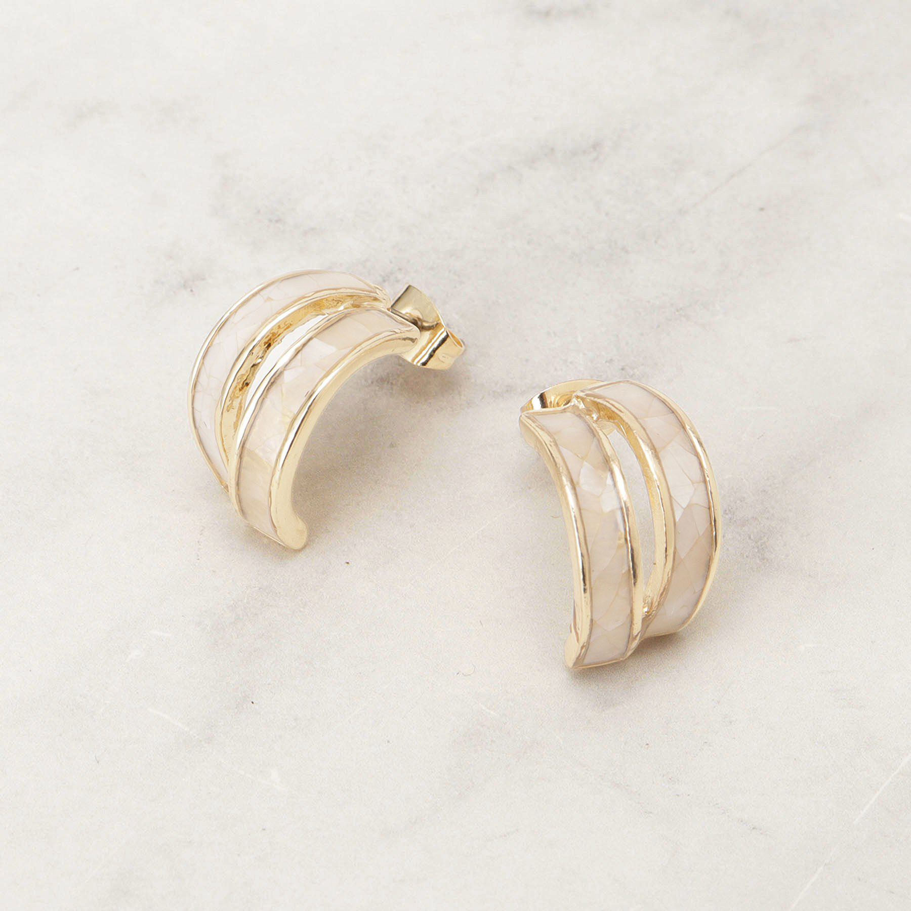 SHOO･LA･RUE「シェルエポピアス」|ピアス|ゴールド(007)