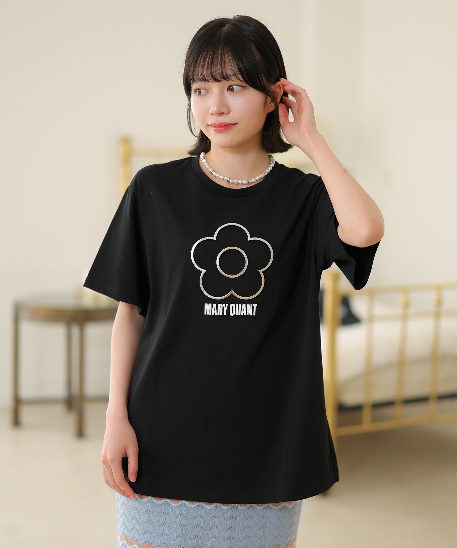 MARY QUANT「エンボスプリント Tシャツ」|Tシャツ・カットソー|ブラック