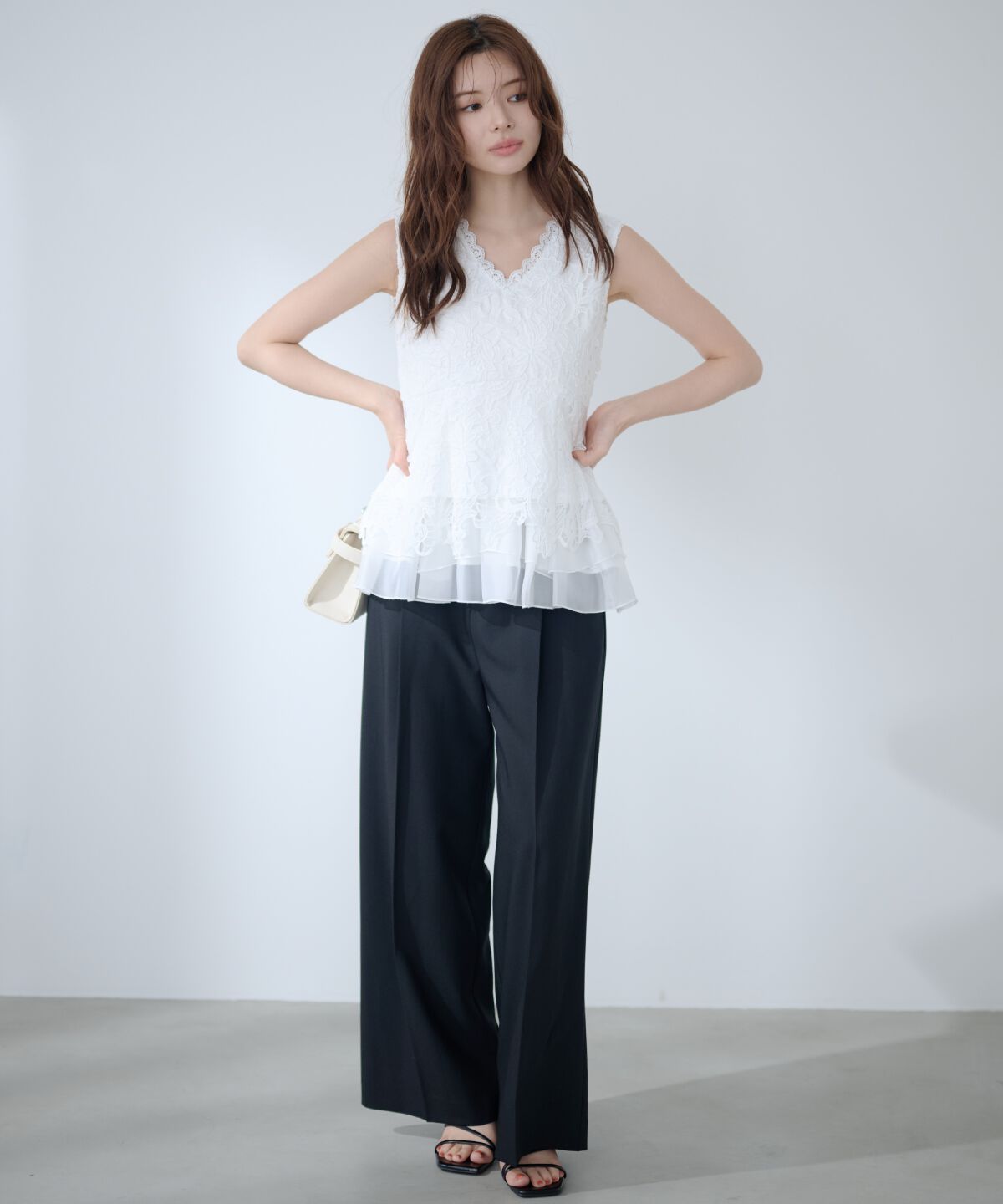 アンドクチュール「タックワイドパンツ」|その他|