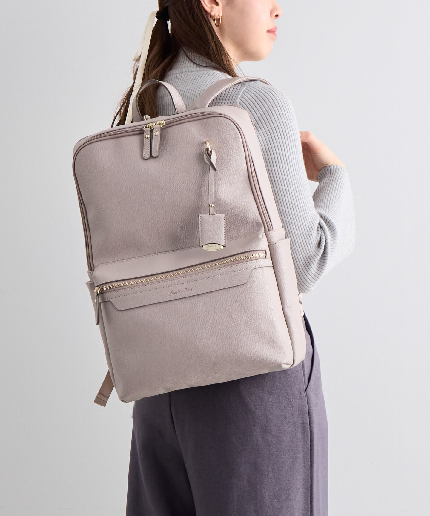 Jewelna Rose「ジュエルナローズ リモハピ2 リュックサック 合皮 B4 PC収納 通勤 リモートワーク 15.6インチ 10965」|リュック|パープル