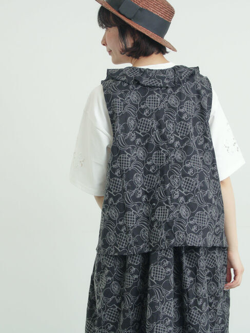 Samansa Mos2「【メルヘン&times;Samansa Mos2】総刺繍ベスト」|ダウンベスト・ベスト|