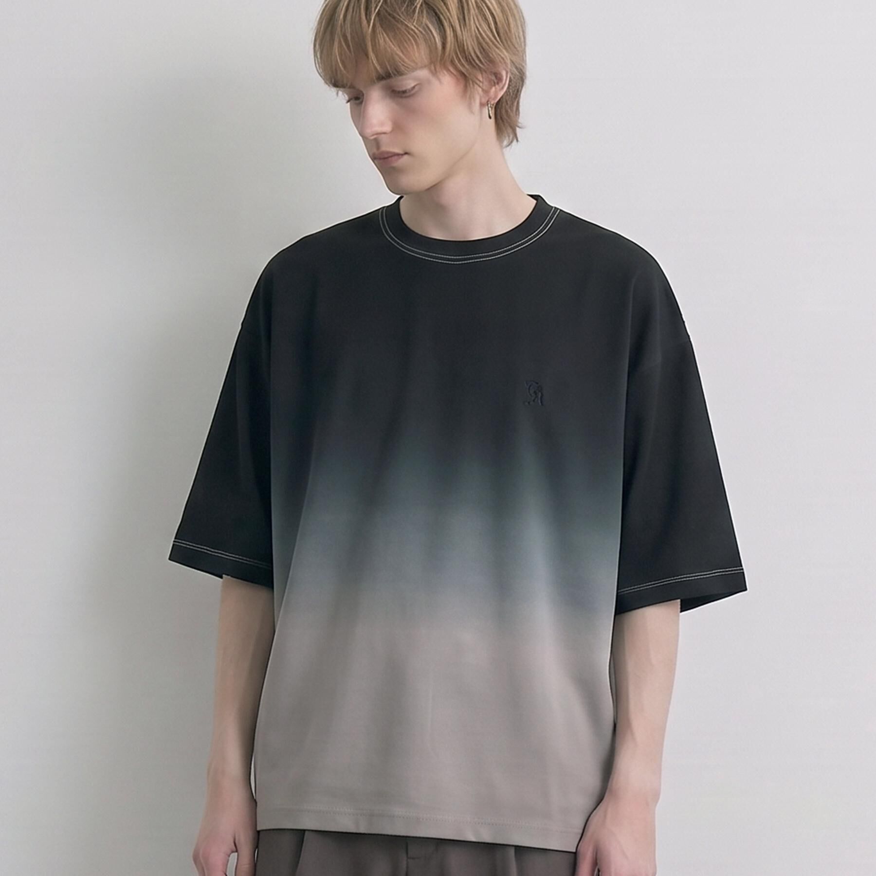 tk.TAKEO KIKUCHI「【人気商品！】グラデーションドルマンカットソー　ウォッシャブル/柔らかタッチ/ふっくら/ドルマンスリ」|Tシャツ・カットソー|ブラック(519)