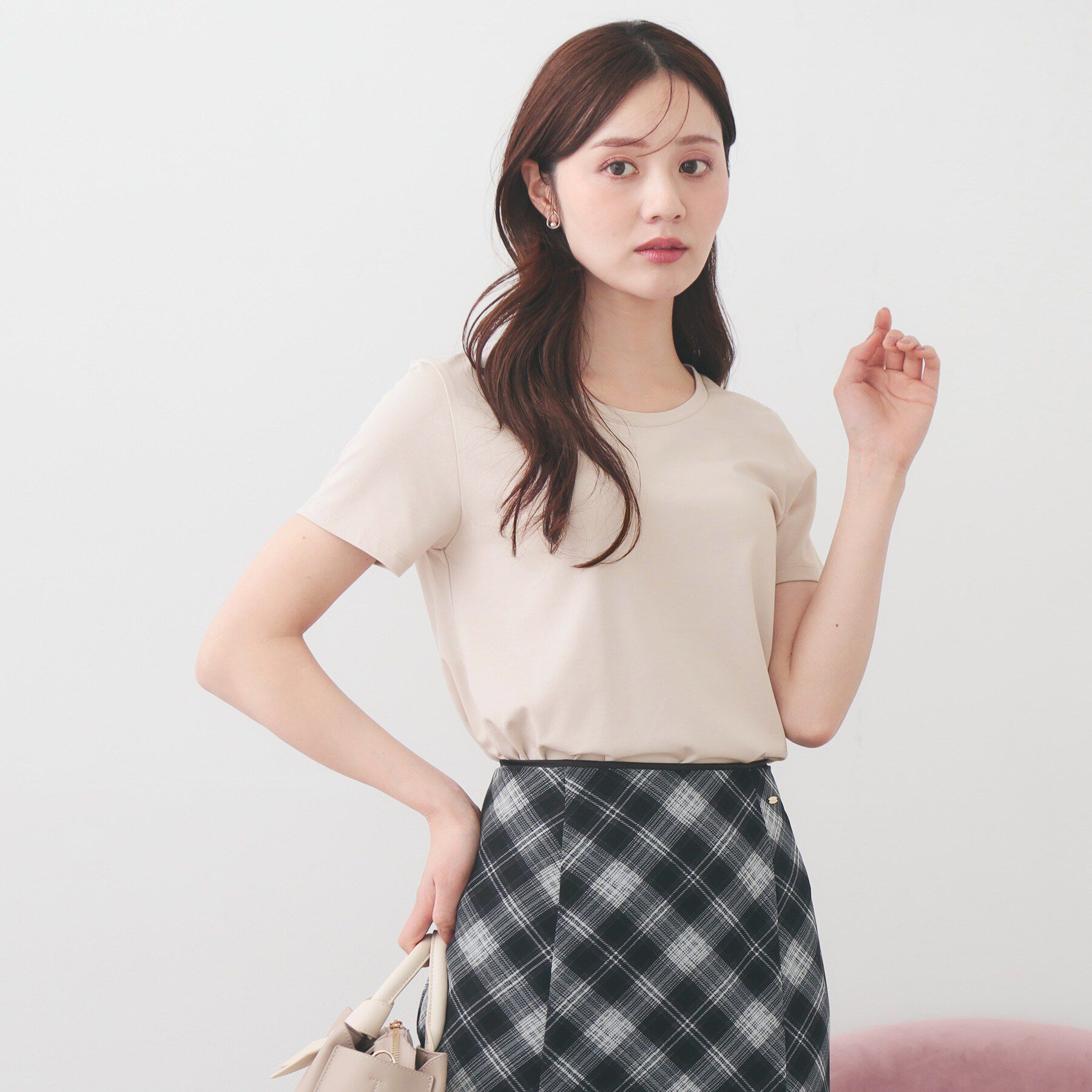 index「【UVケア／接触冷感／吸水速乾】薄手なのに透けにくい！ベーシックTシャツ《洗濯機OK／S～3L／6c」|Tシャツ・カットソー|