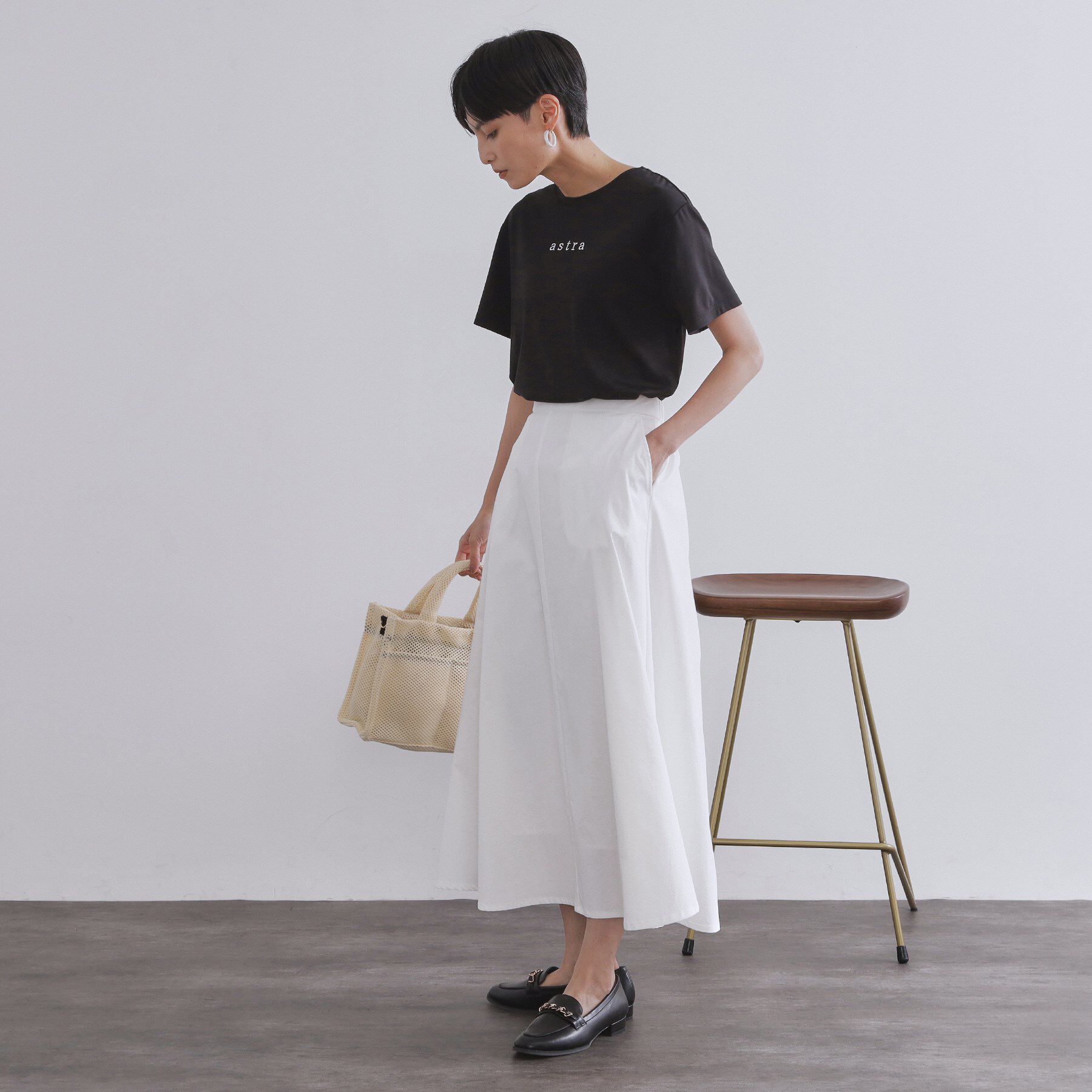 OPAQUE.CLIP「メタリック刺繍ロゴTシャツ【接触冷感／洗濯機洗い可】」|Tシャツ・カットソー|