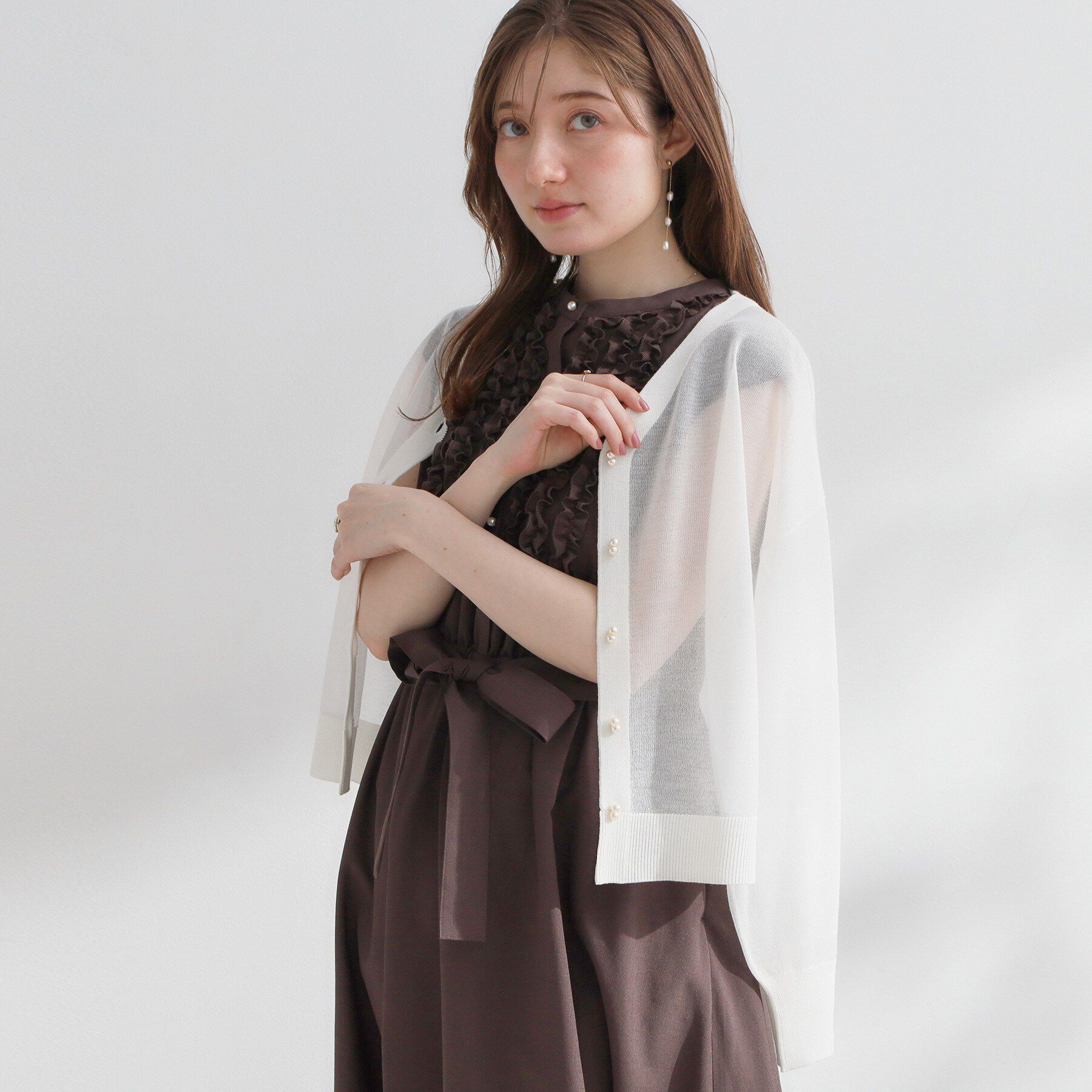 Couture broach「【洗える・パール調釦】愛されシアーカーディガン」|カーディガン|