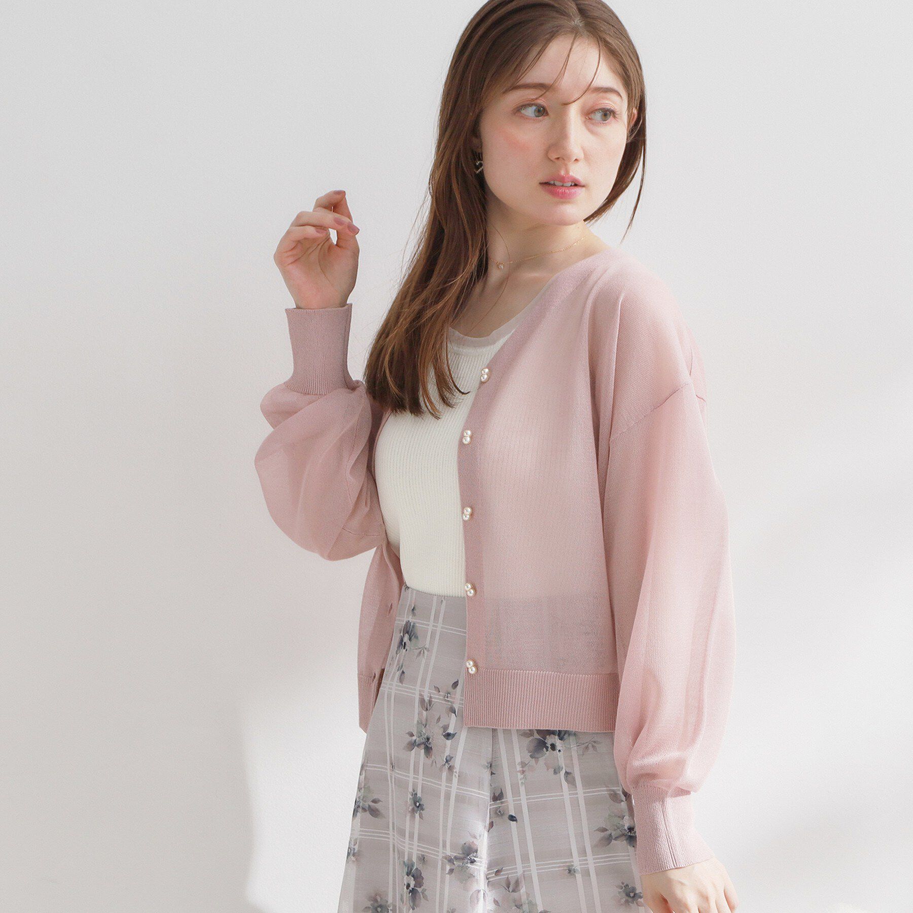 Couture broach「【洗える・パール調釦】愛されシアーカーディガン」|カーディガン|