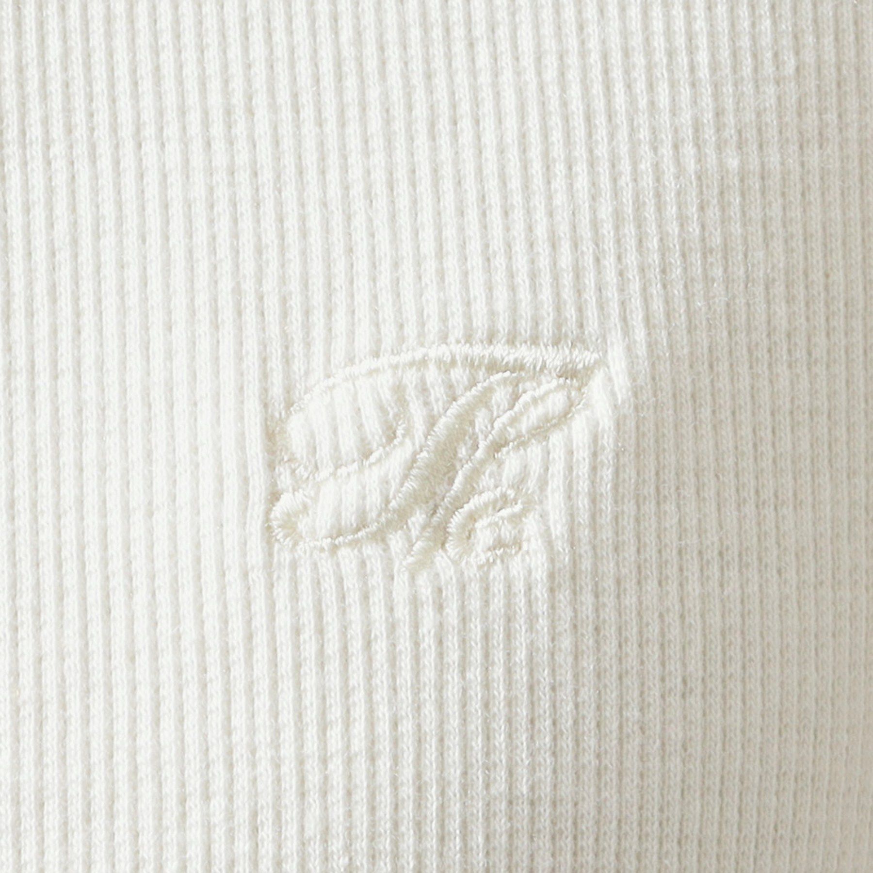 THE SHOP TK「ヘンリーネック ワンポイント刺繍トップス」|Tシャツ・カットソー|