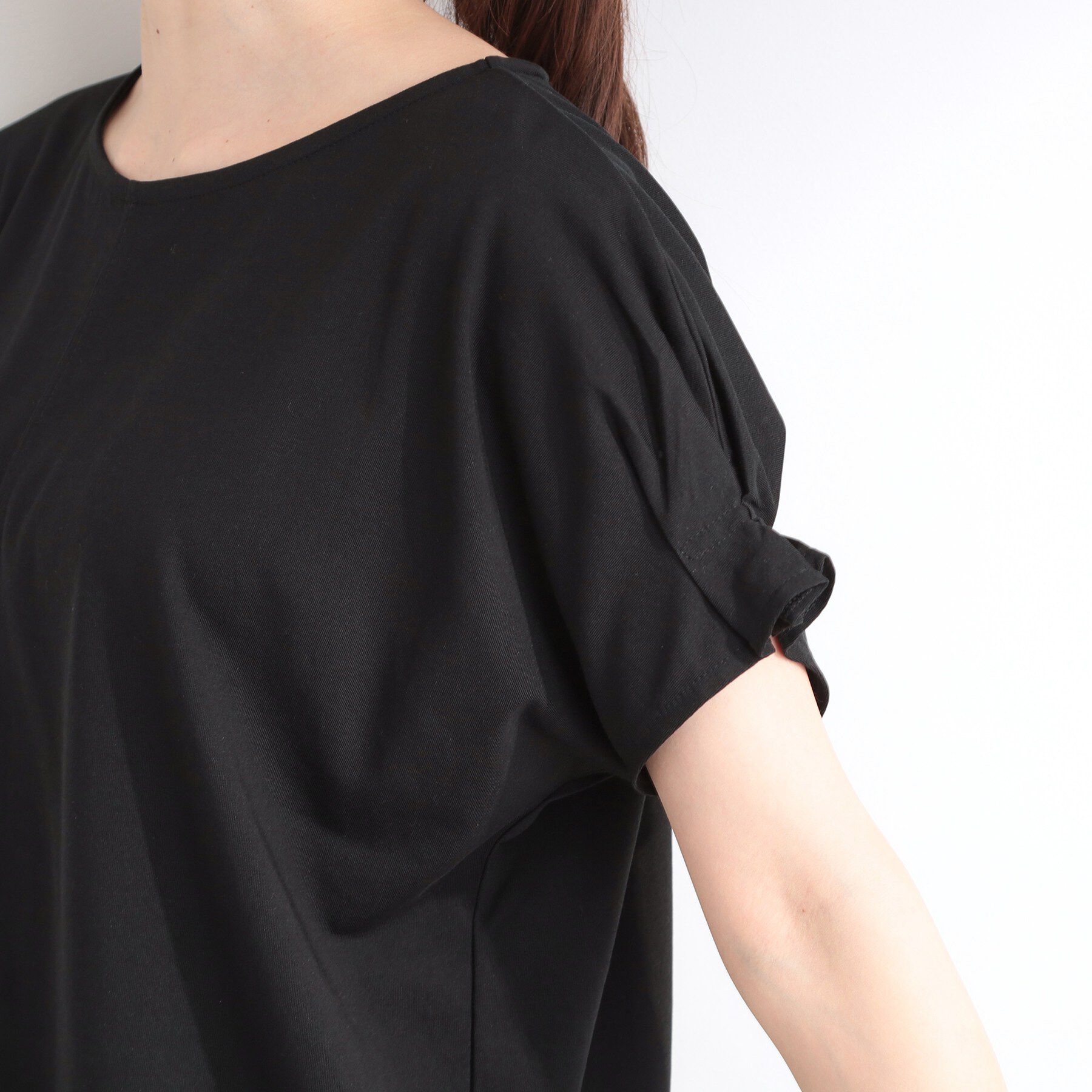 SHOO･LA･RUE「【S-LL/UV/プチプラ】お袖タックで好印象 デザインTシャツ」|Tシャツ・カットソー|