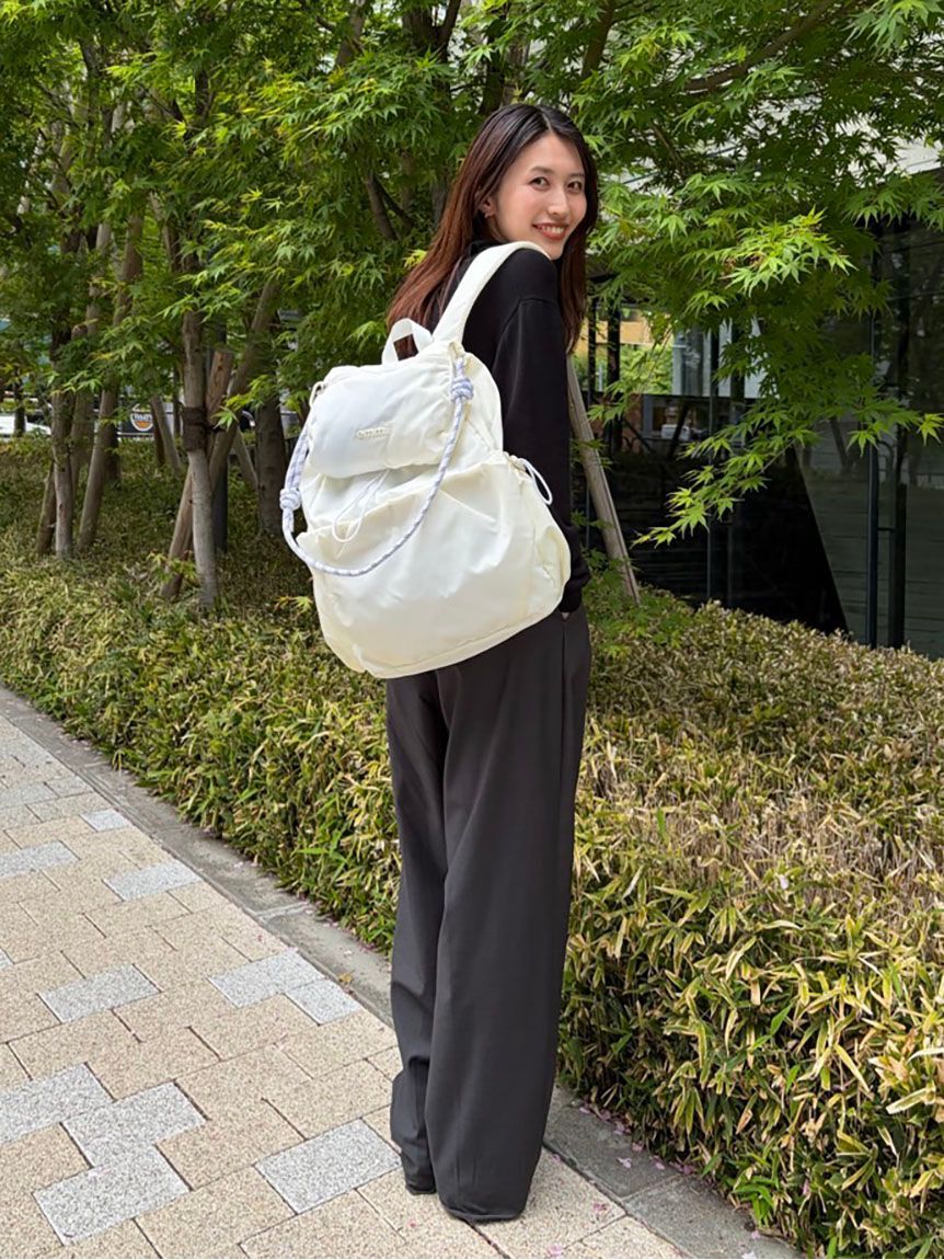 emmi atelier「【ONLINE限定カラーあり】マルチユースバックパック」|リュック|