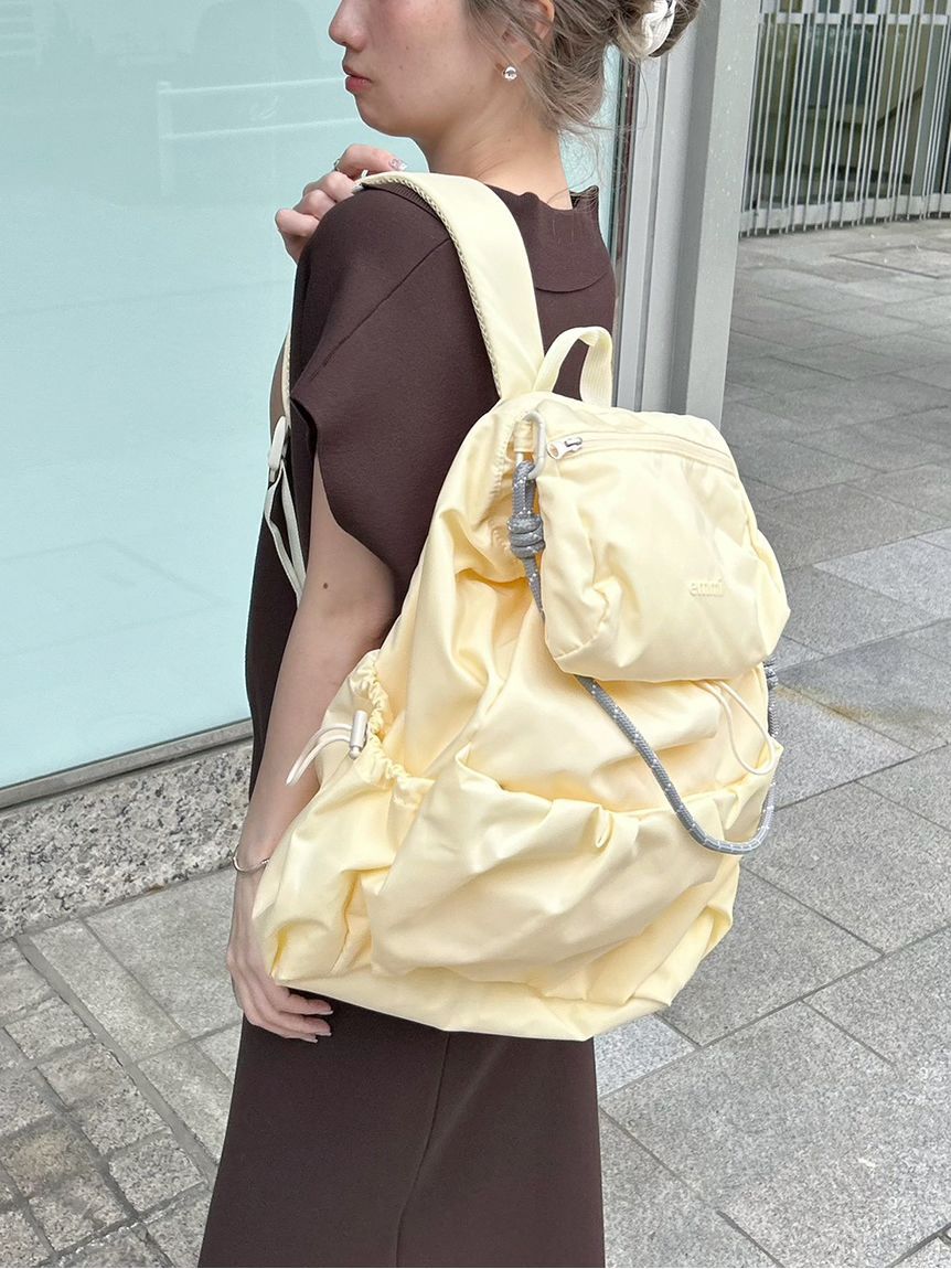 emmi atelier「【ONLINE限定カラーあり】マルチユースバックパック」|リュック|
