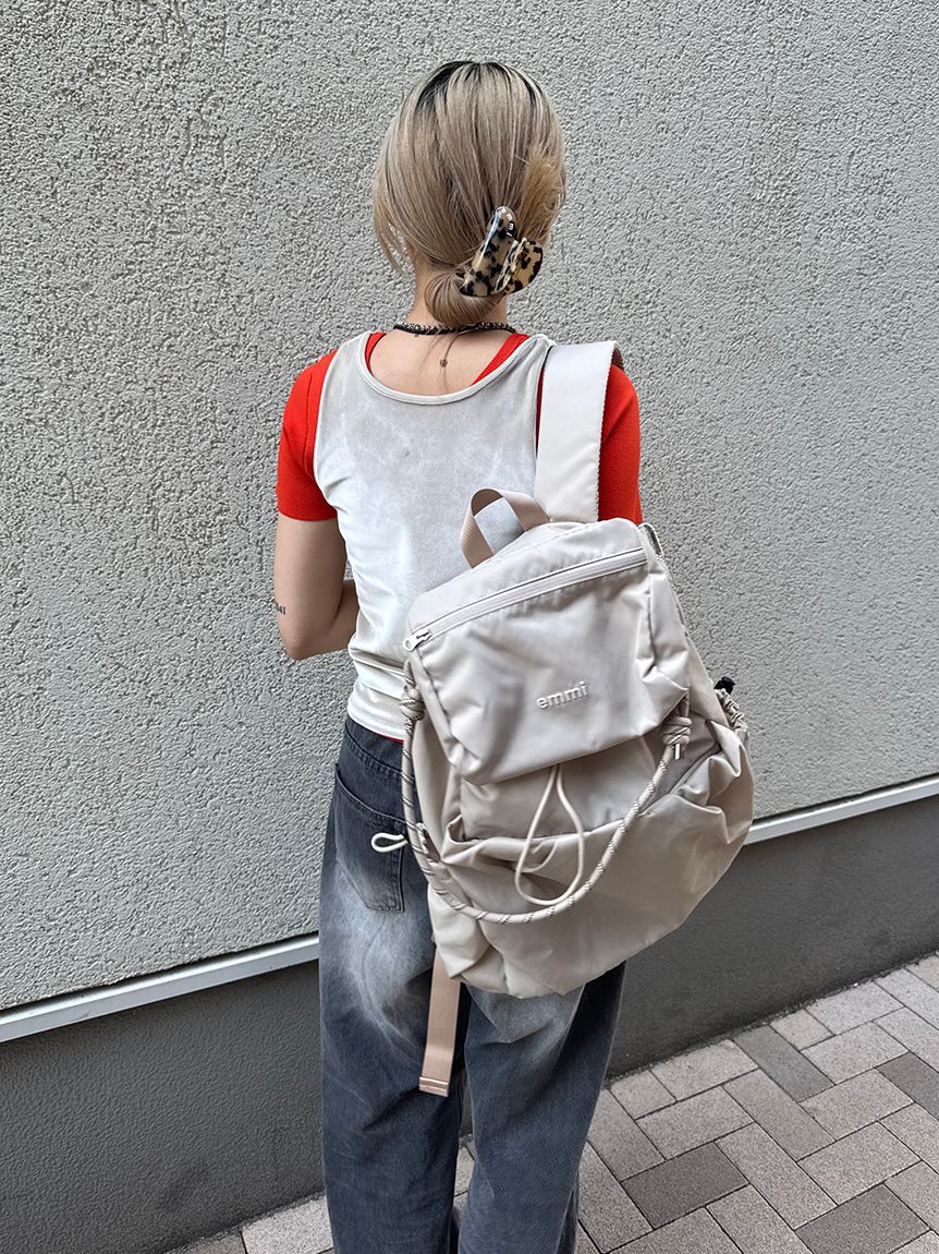 emmi atelier「【ONLINE限定カラーあり】マルチユースバックパック」|リュック|