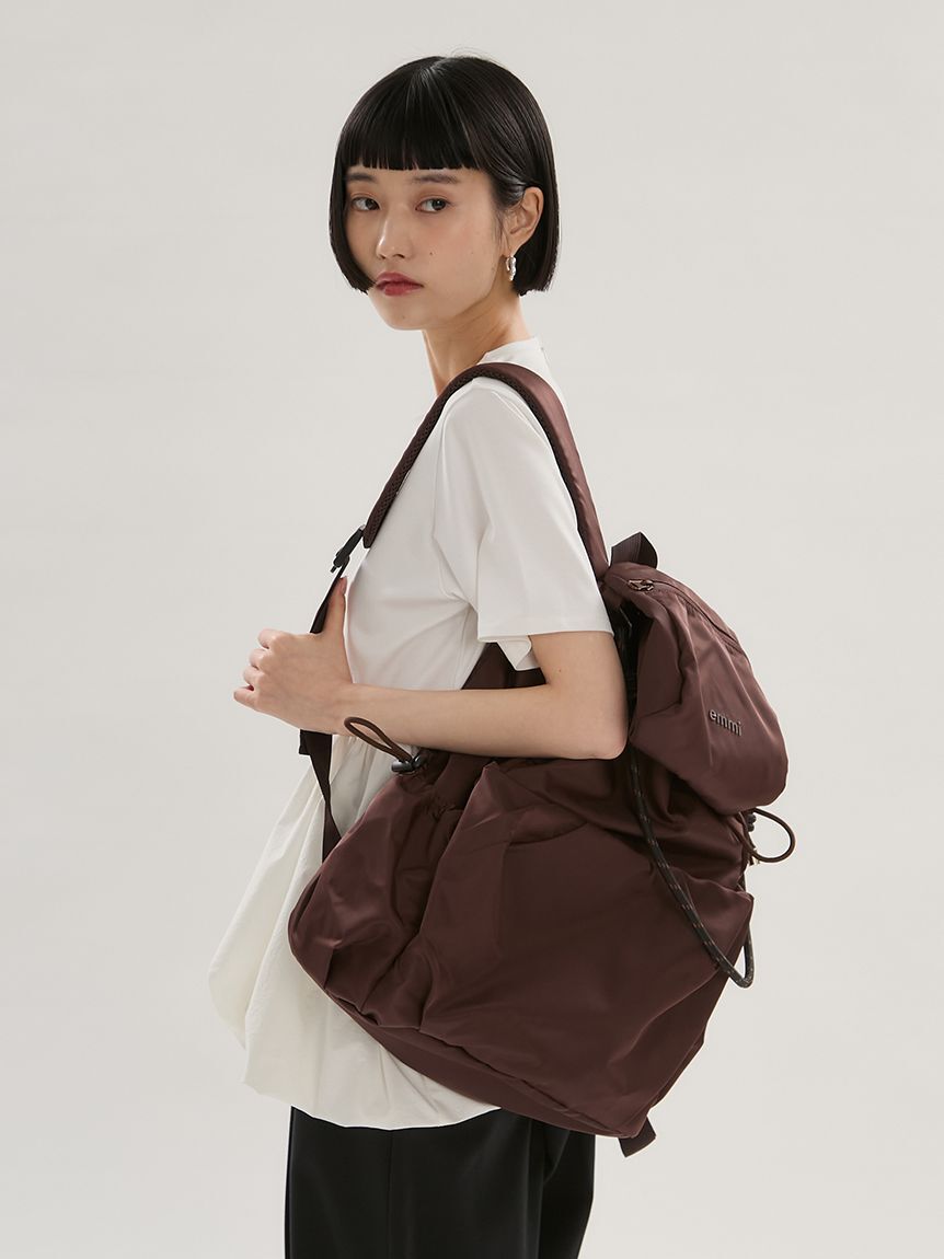 emmi atelier「【ONLINE限定カラーあり】マルチユースバックパック」|リュック|