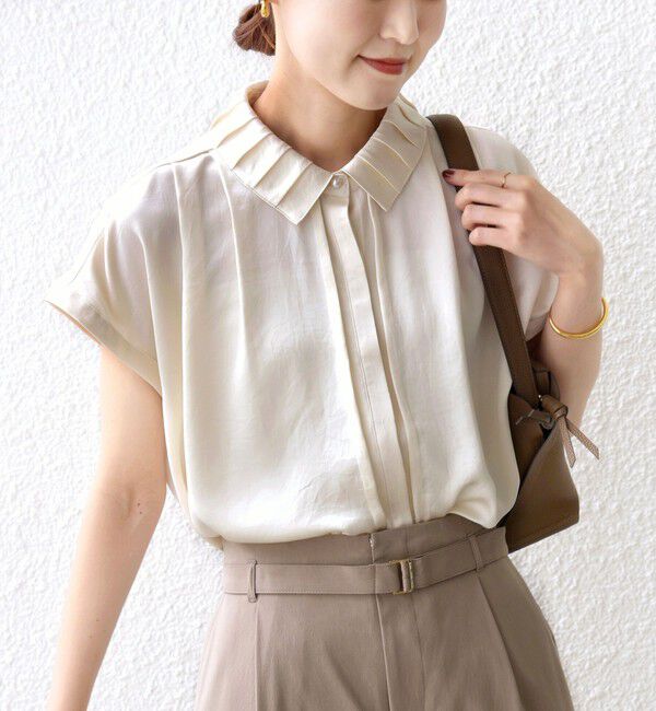 SHIPS for women「〈手洗い可能〉サテン 襟 タック デザイン ブラウス」|シャツ・ブラウス|ホワイト系