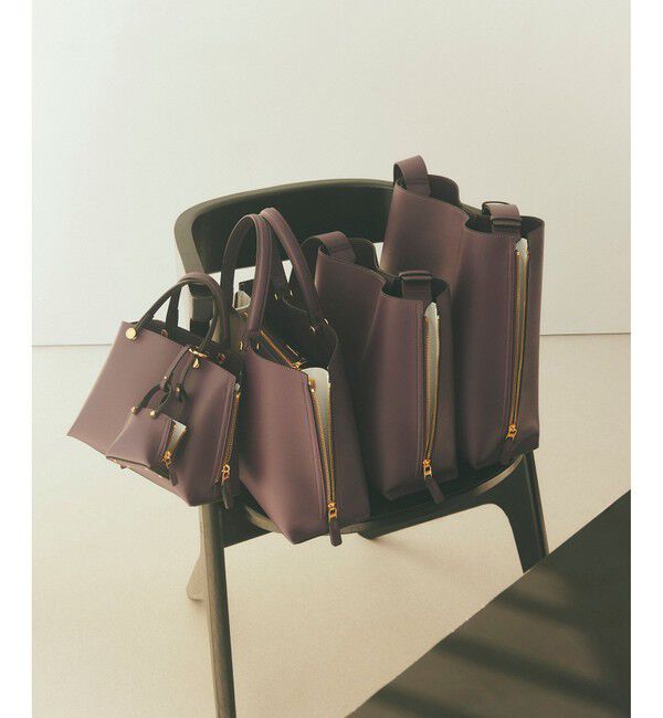ROPE「【E'POR】Y BAG Medium+【WEB限定/一部店舗限定】【通勤】【A4/PC対応】【25AW】」|ショルダー・メッセンジャー|