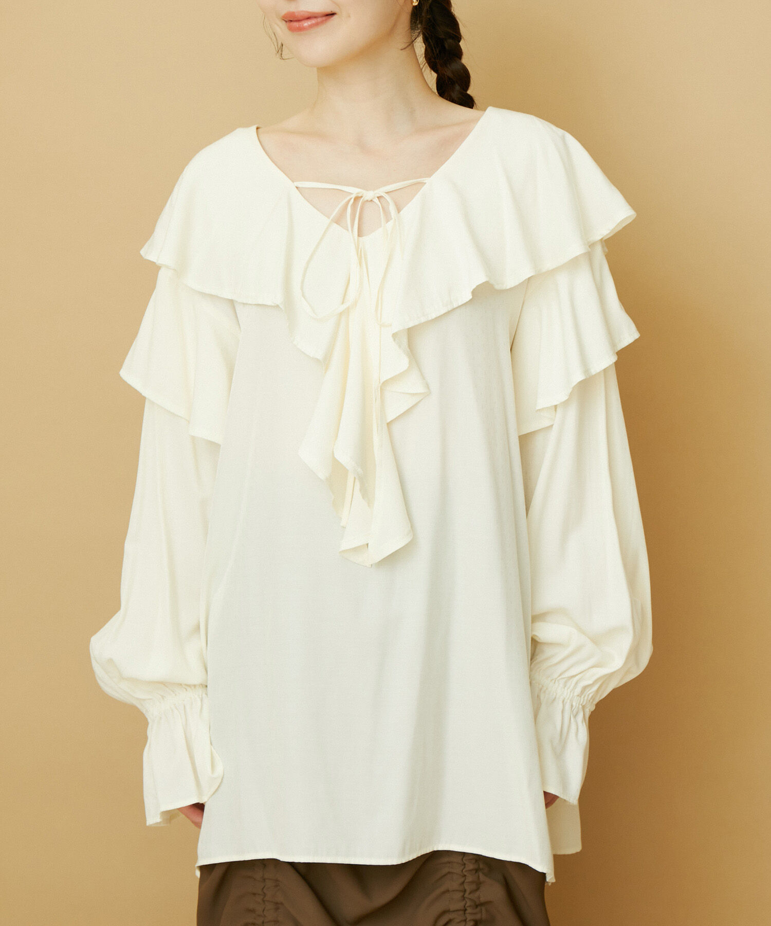 VIS「【洗える】ラッフルフリルチュニックブラウス」|シャツ・ブラウス|